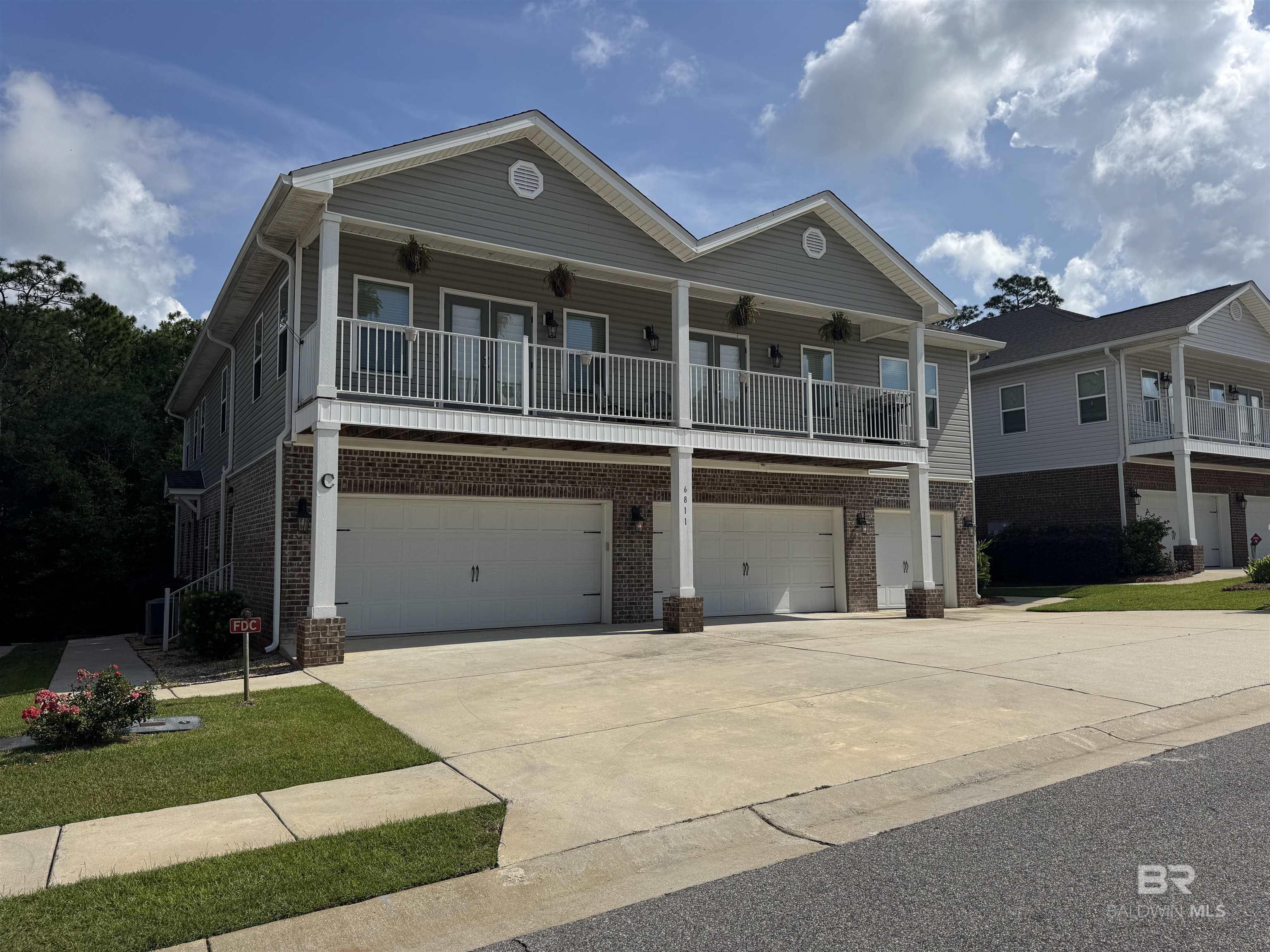 6811 Spaniel Drive #C