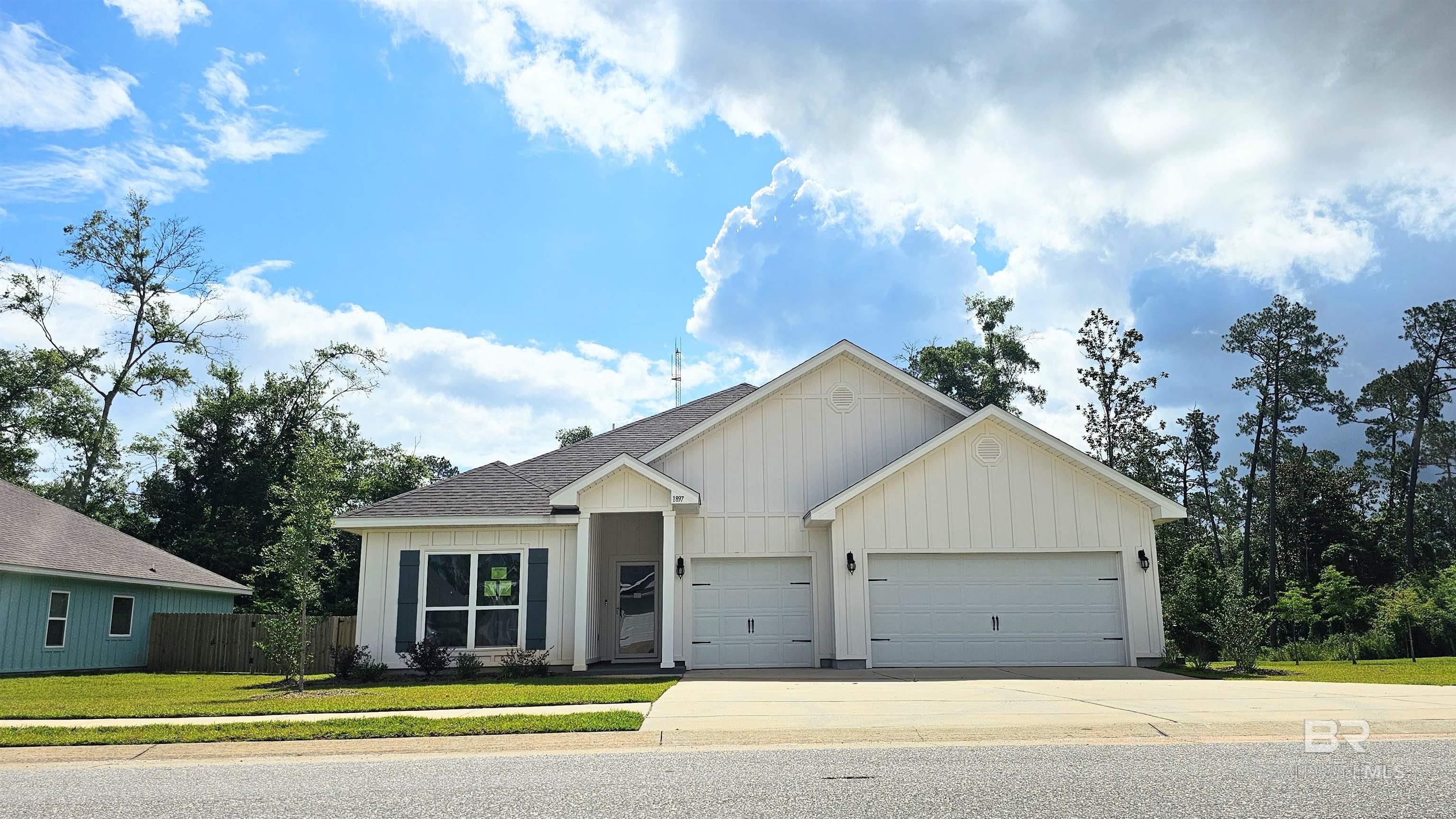 Listing Photo 380480