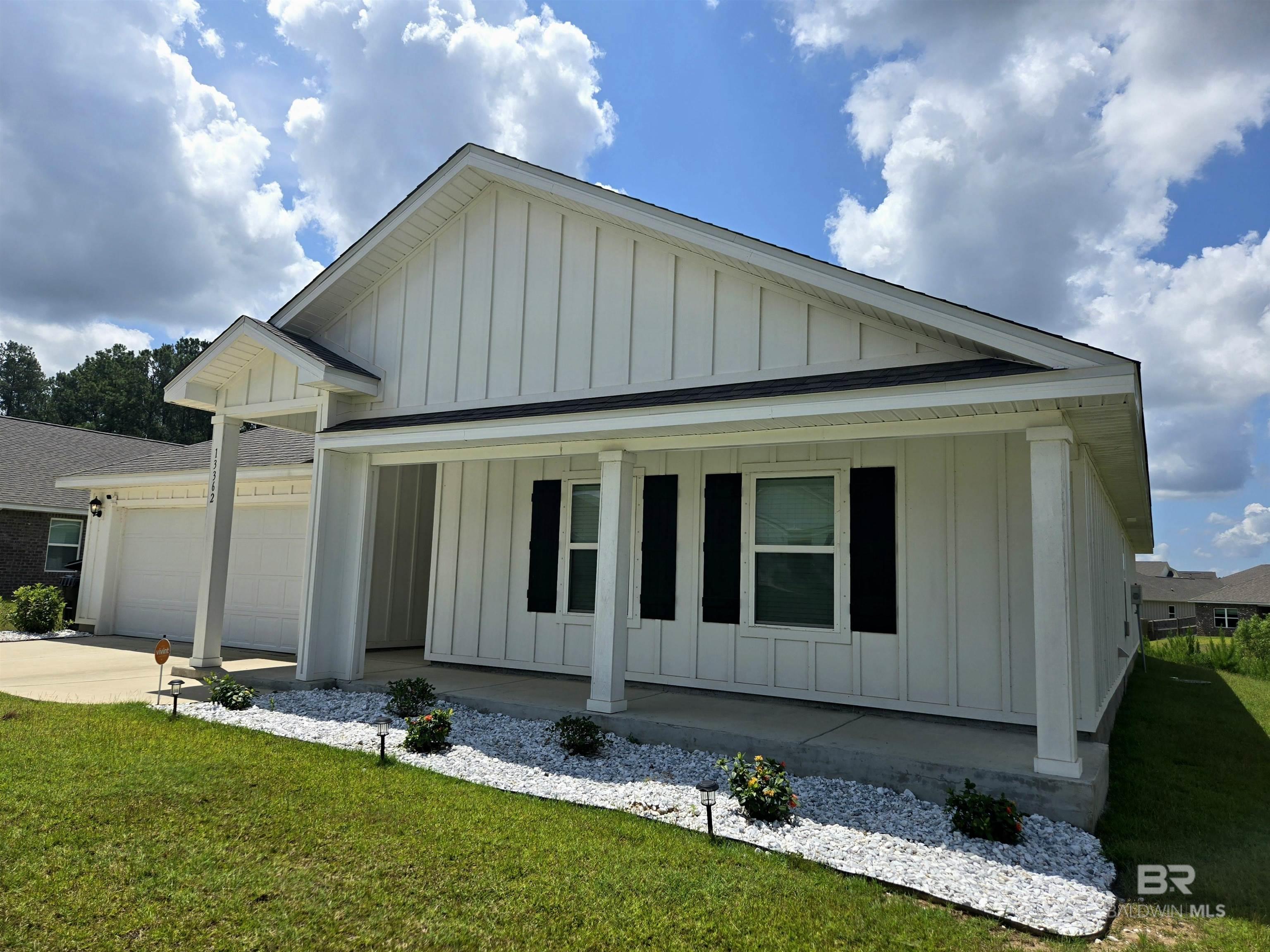 Homes for sale in Daphne, AL | 13362 Monticello Boulevard, Daphne, AL 36527 | MLS# 380528