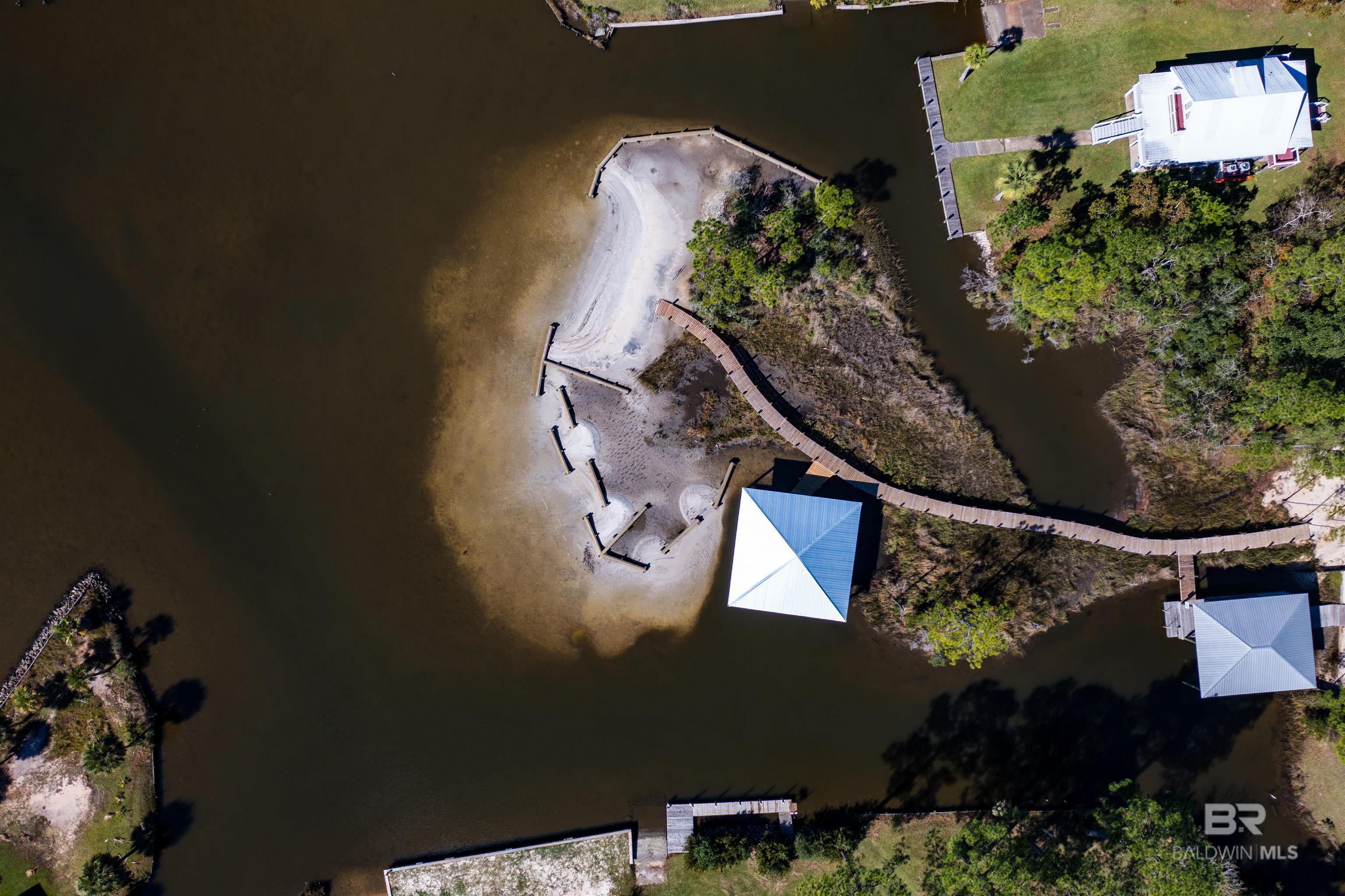 Homes for sale in Elberta, AL | 7921 Bayshore Dr, Elberta, AL 36530 | MLS# 380554