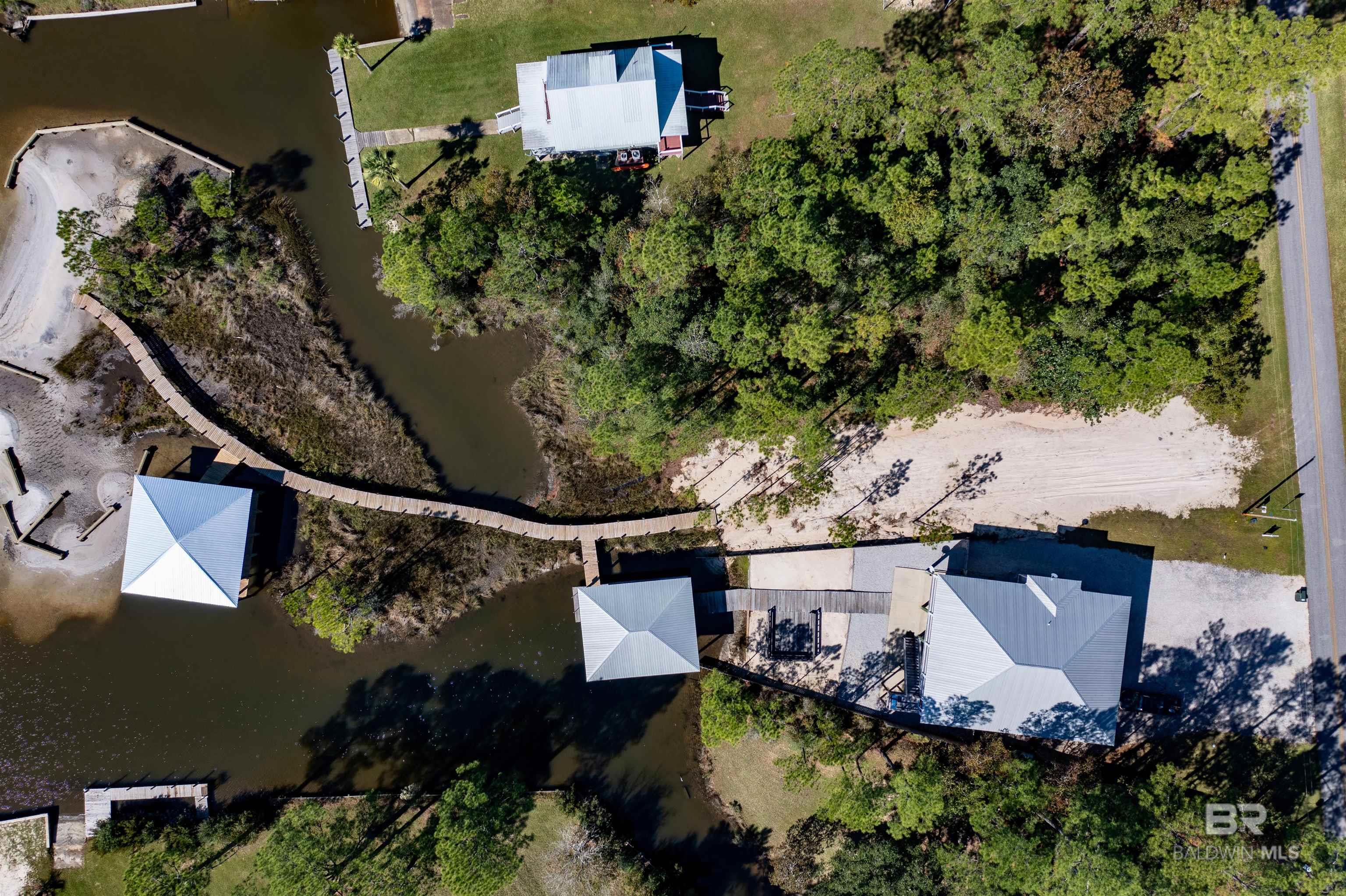 Homes for sale in Elberta, AL | 7921 Bayshore Dr, Elberta, AL 36530 | MLS# 380554