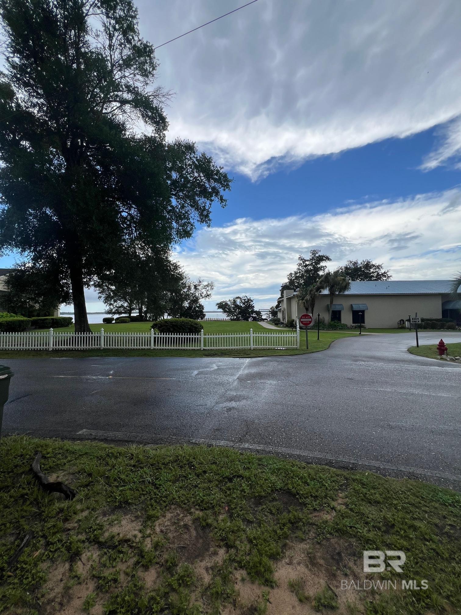 Homes for sale in Lillian, AL | 2205 Club House Dr, Lillian, AL 36549 | MLS# 381586