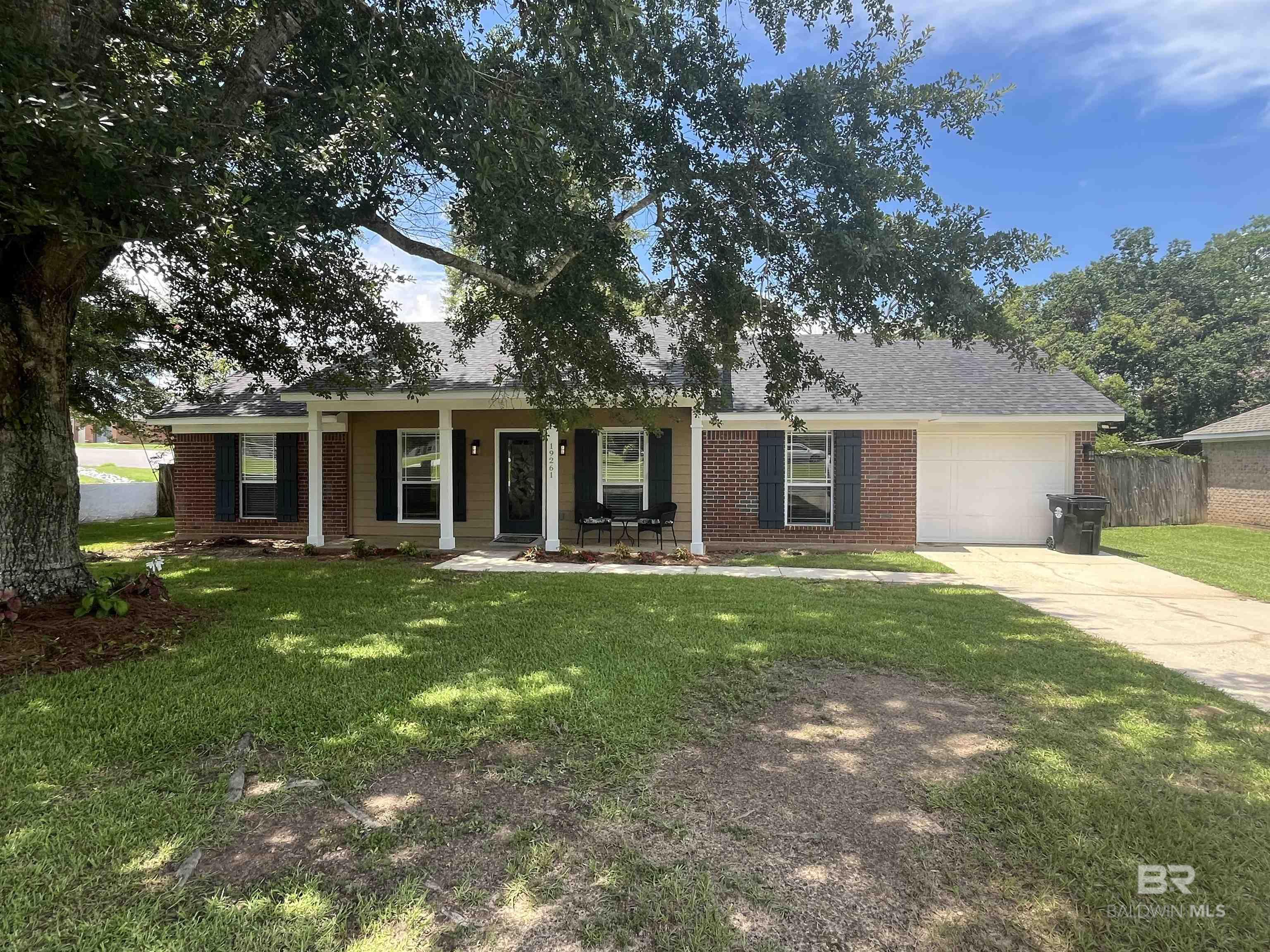 Listing Photo 381754