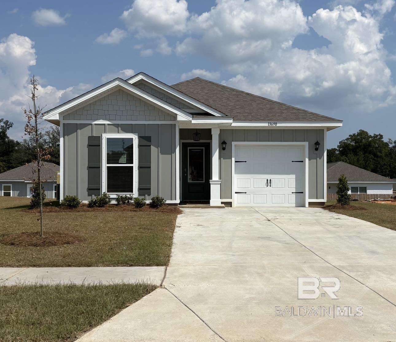 Homes for sale in Foley, AL | 13690 Logan Pl, Foley, AL 36535 | MLS# 382328