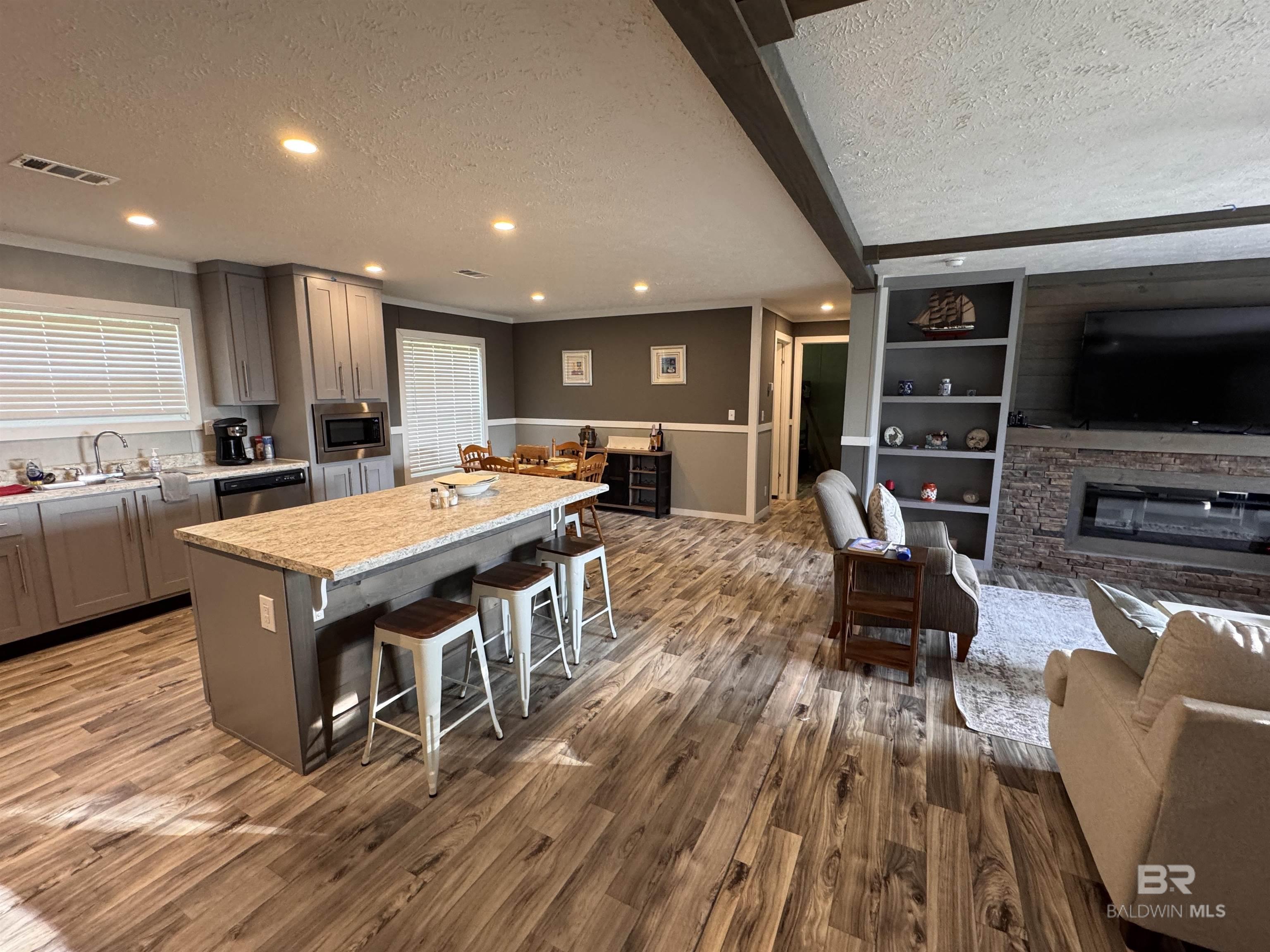 Homes for sale in Elberta, AL | 7648 Bay Shore Dr, Elberta, AL 36530 | MLS# 382671