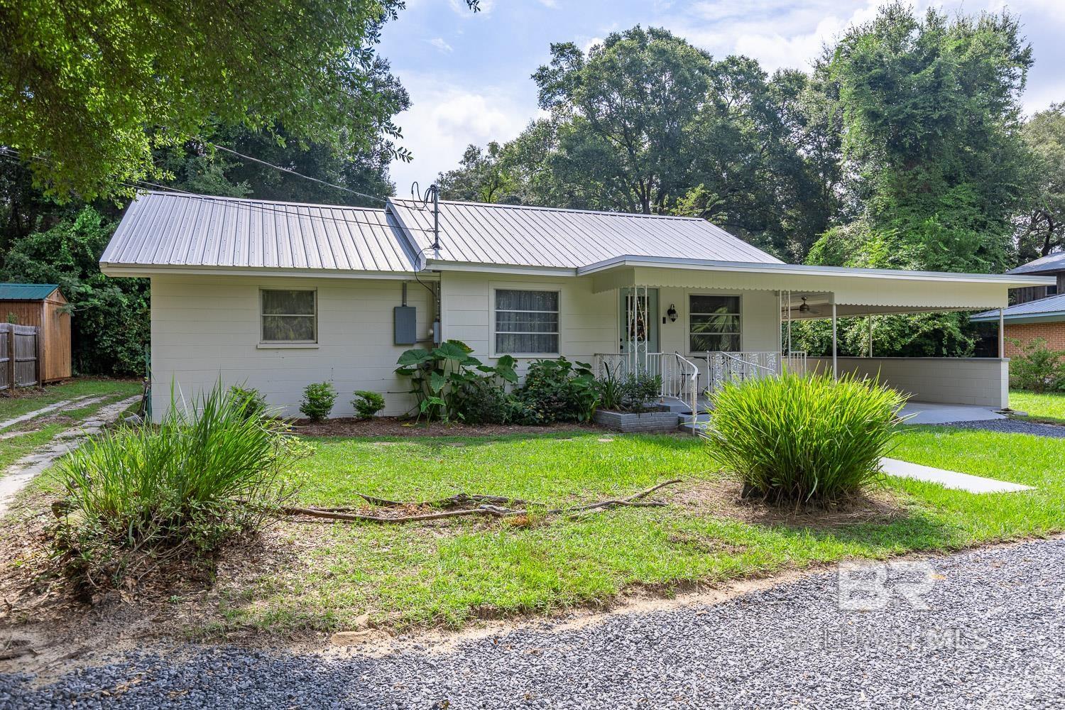 Homes for sale in Foley, AL | 7582 Riverwood Dr, Foley, AL 36535 | MLS# 383234