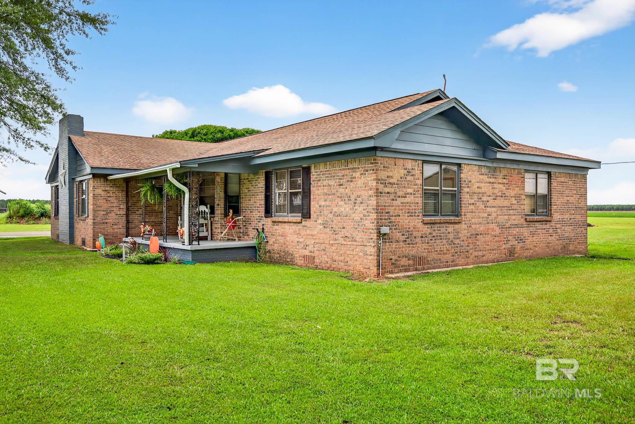 Homes for sale in Atmore, AL | 23455 Redtown Road, Atmore, AL 36502 | MLS# 383576