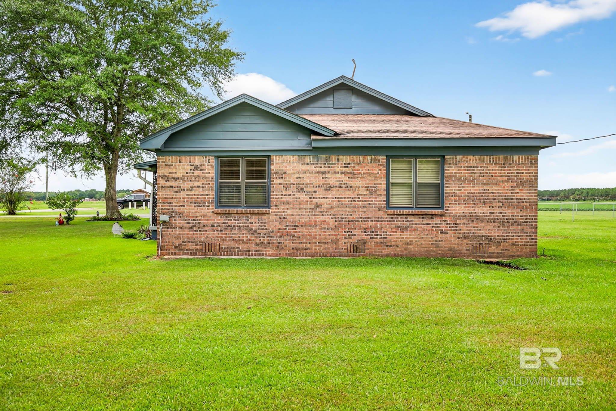 Homes for sale in Atmore, AL | 23455 Redtown Road, Atmore, AL 36502 | MLS# 383576