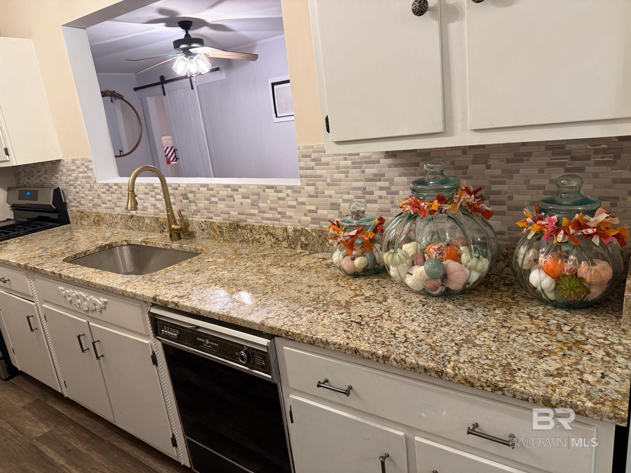 Homes for sale in Mobile, AL | 1318 N Dr Martin Luther King Jr Avenue, Mobile, AL 36610 | MLS# 383732