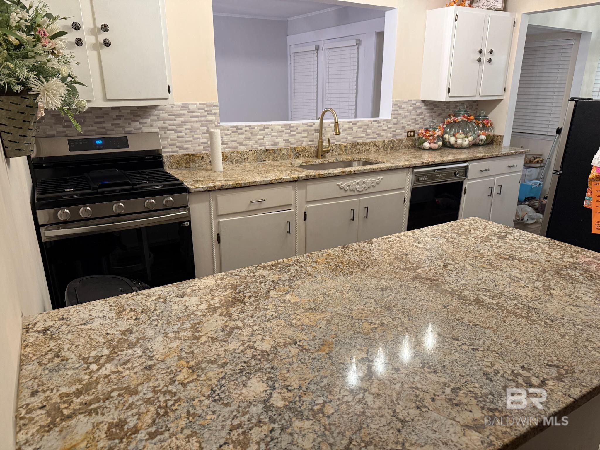 Homes for sale in Mobile, AL | 1318 N Dr Martin Luther King Jr Avenue, Mobile, AL 36610 | MLS# 383732