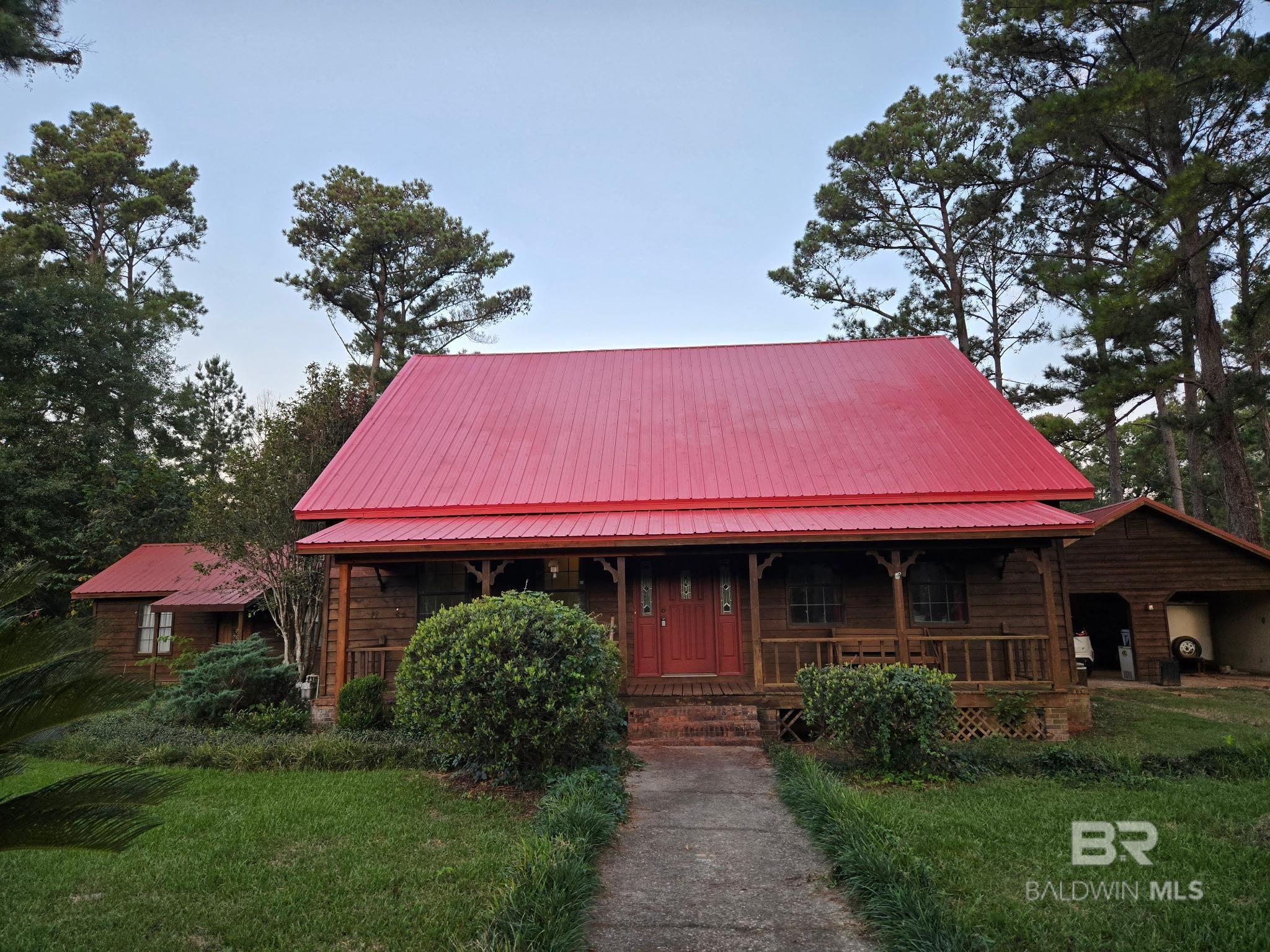 Homes for sale in Monroeville, AL | 741 Thompson Dr, Monroeville, AL 36460 | MLS# 383802