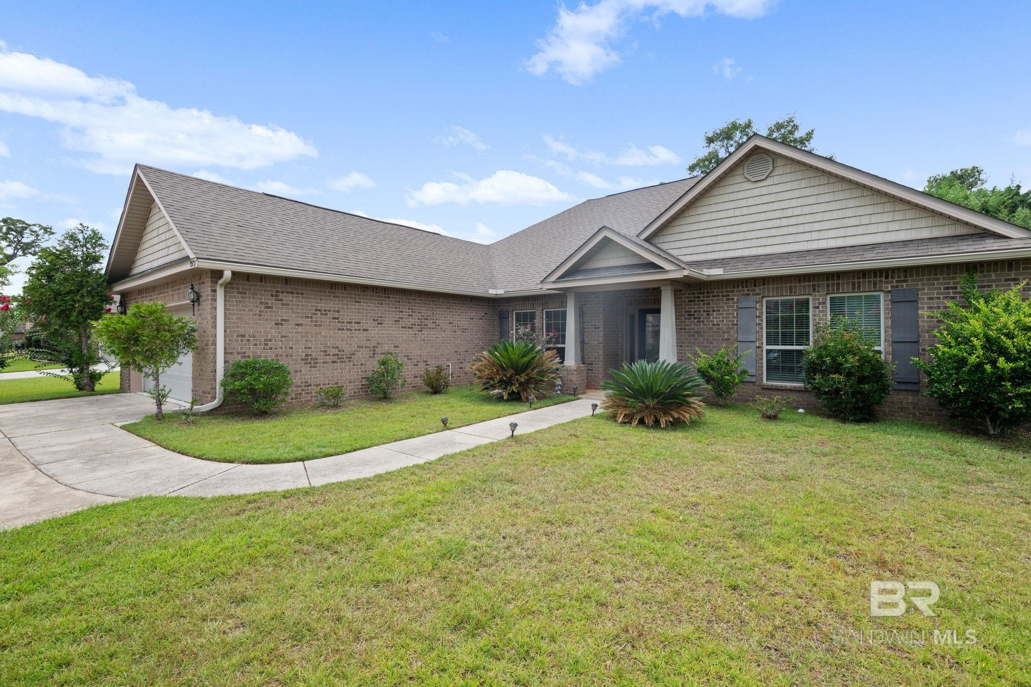 Homes for sale in Mobile, AL | 8572 N Selby Phillips Dr, Mobile, AL 36695 | MLS# 384017