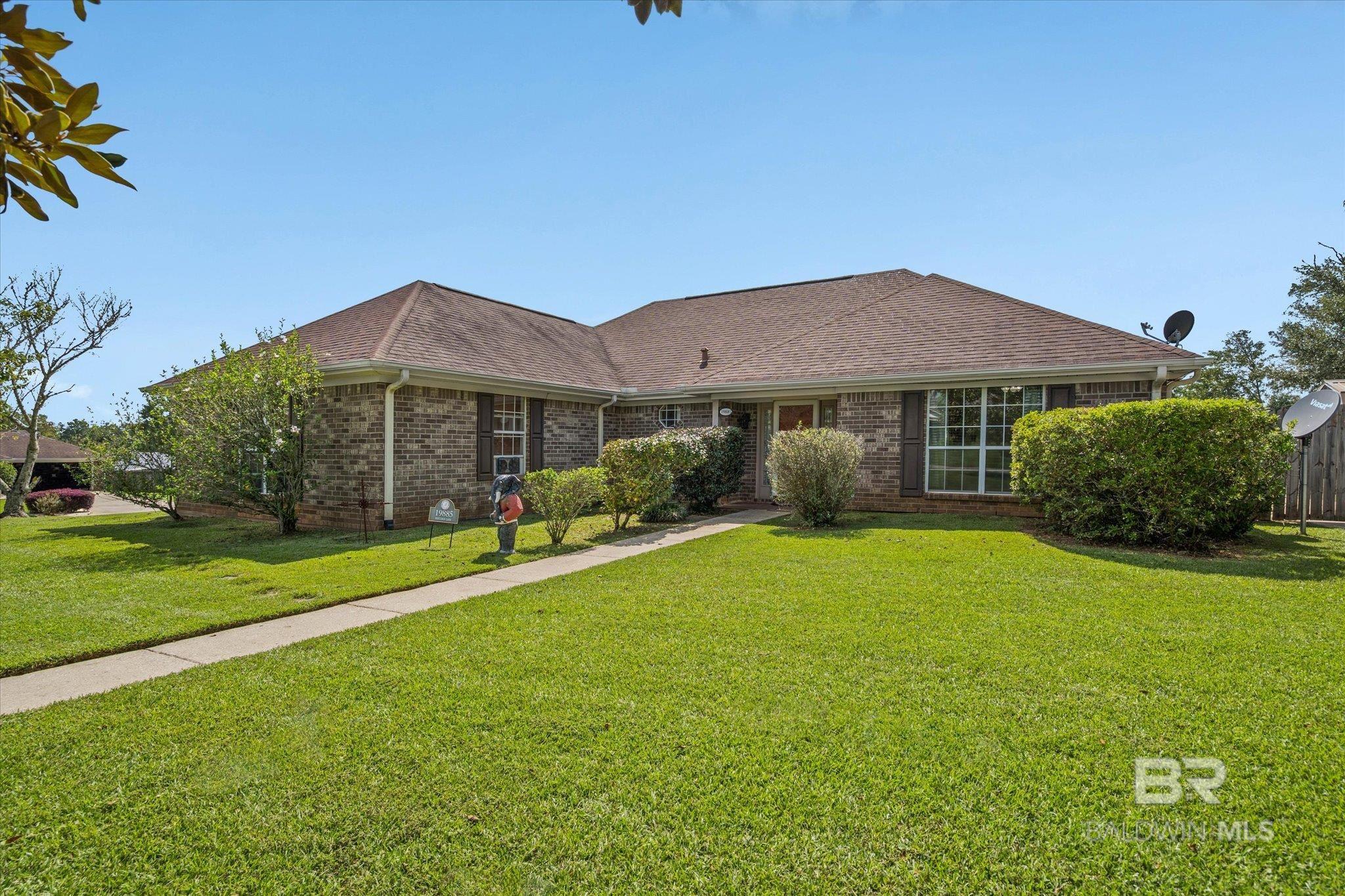 Homes for sale in Robertsdale, AL | 19885 Boulder Lane, Robertsdale, AL 36567 | MLS# 384125