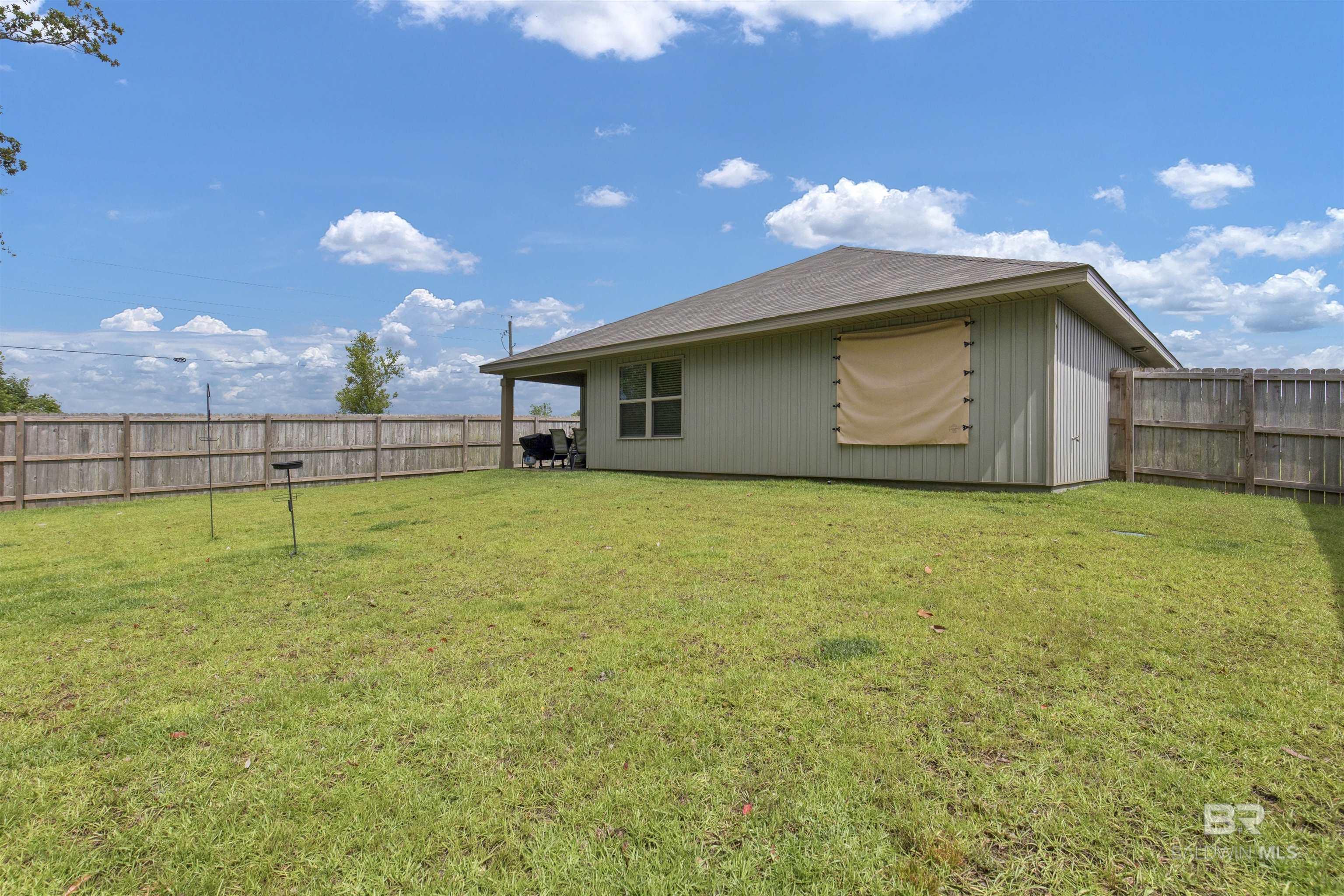 Homes for sale in Lillian, AL | 32299 Terranova Loop, Lillian, AL 36549 | MLS# 384238