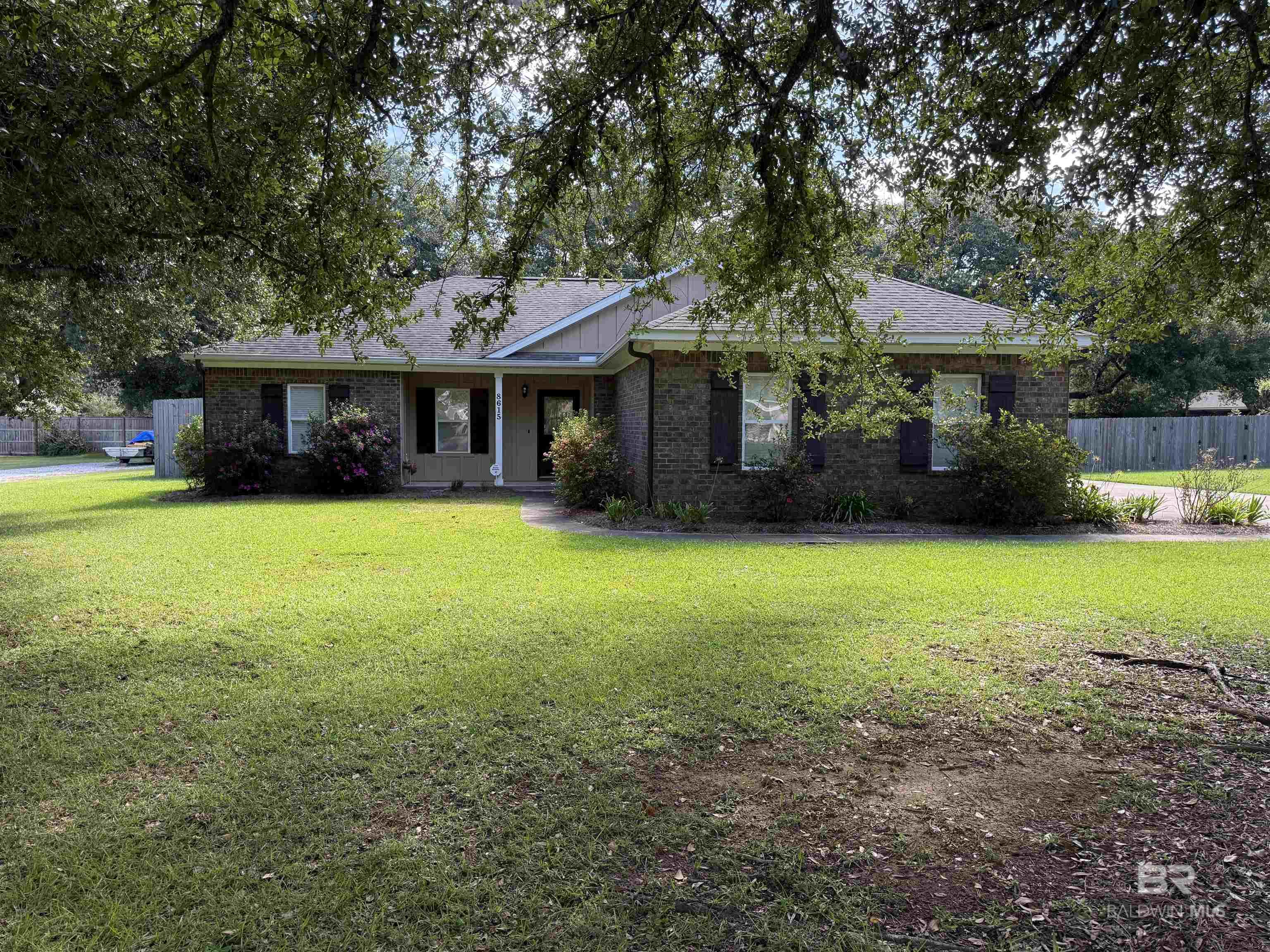 8615 Gale Rowe Lane
