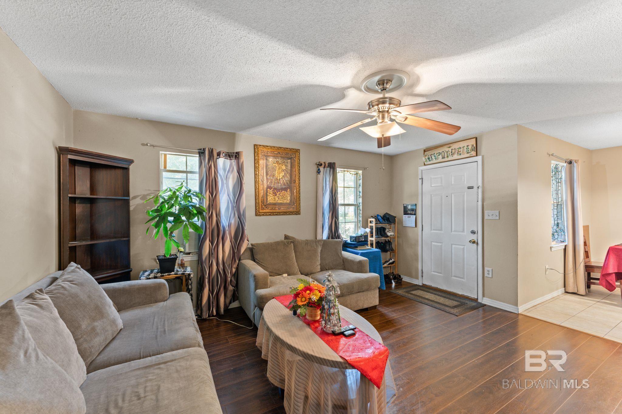 Homes for sale in Irvington, AL | 7042 Forest Glenn Court, Irvington, AL 36544 | MLS# 384846