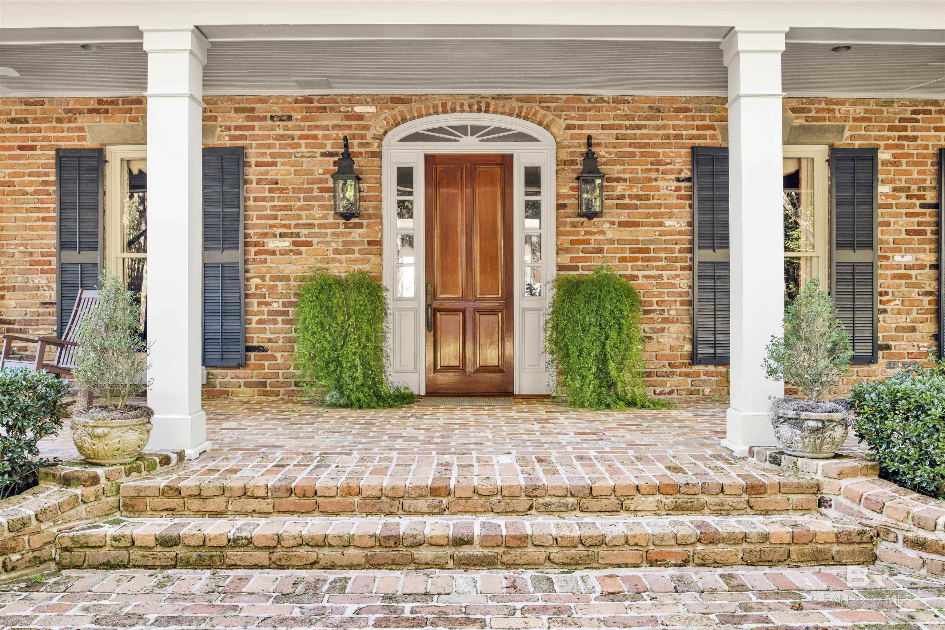 Homes for sale in Mobile, AL | 2427 River Forest Road, Mobile, AL 36605 | MLS# 384948