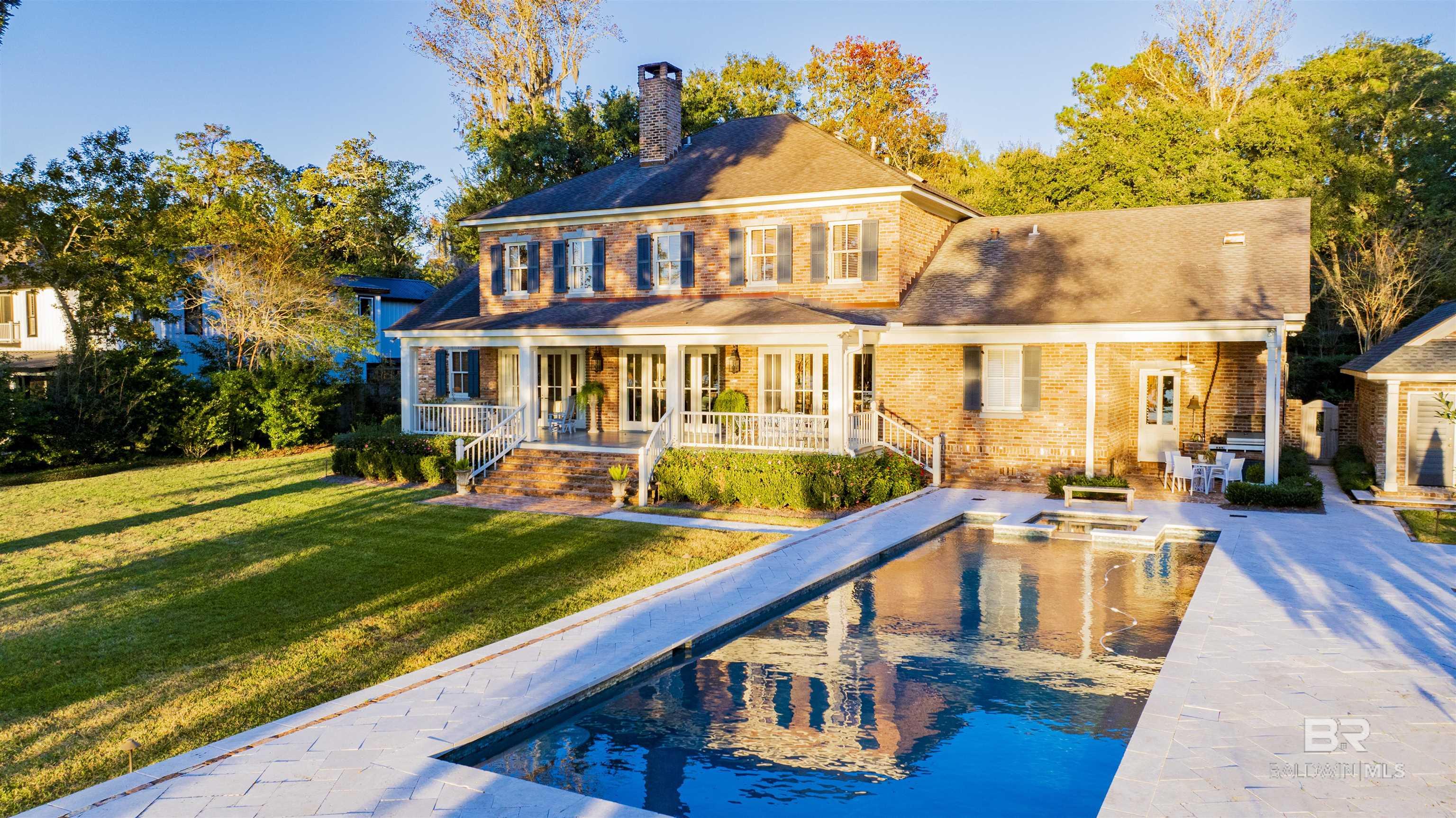 Homes for sale in Mobile, AL | 2427 River Forest Road, Mobile, AL 36605 | MLS# 384948