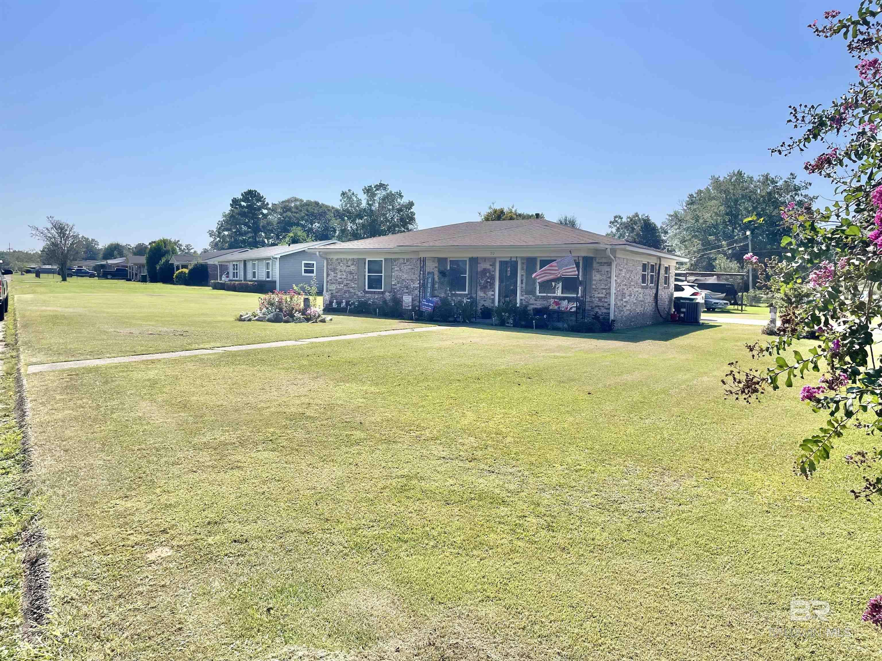 Homes for sale in Flomaton, AL | 20 Karen Street, Flomaton, AL 36441 | MLS# 385018