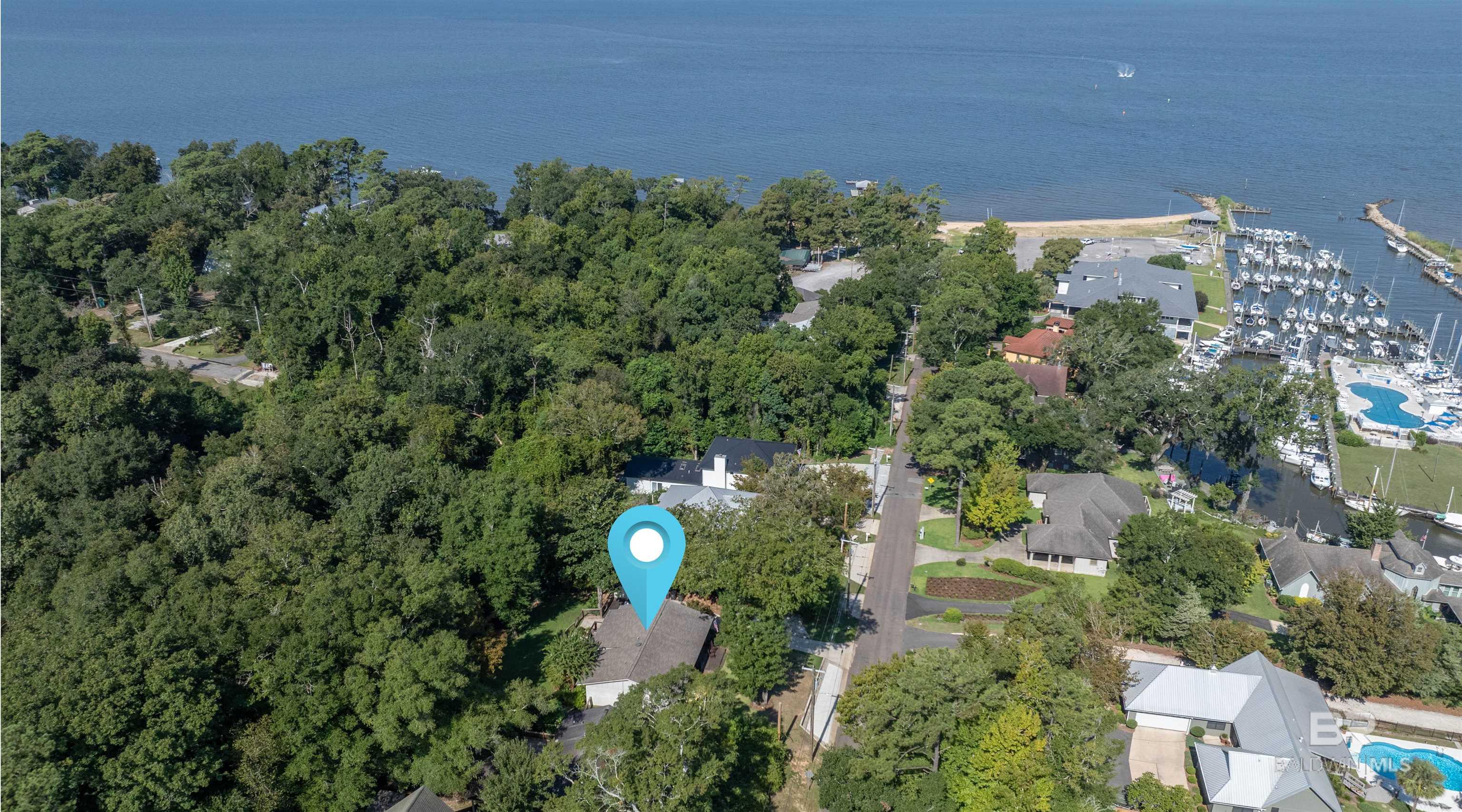 Homes for sale in Fairhope, AL | 206 Volanta Avenue, Fairhope, AL 36532 | MLS# 385021