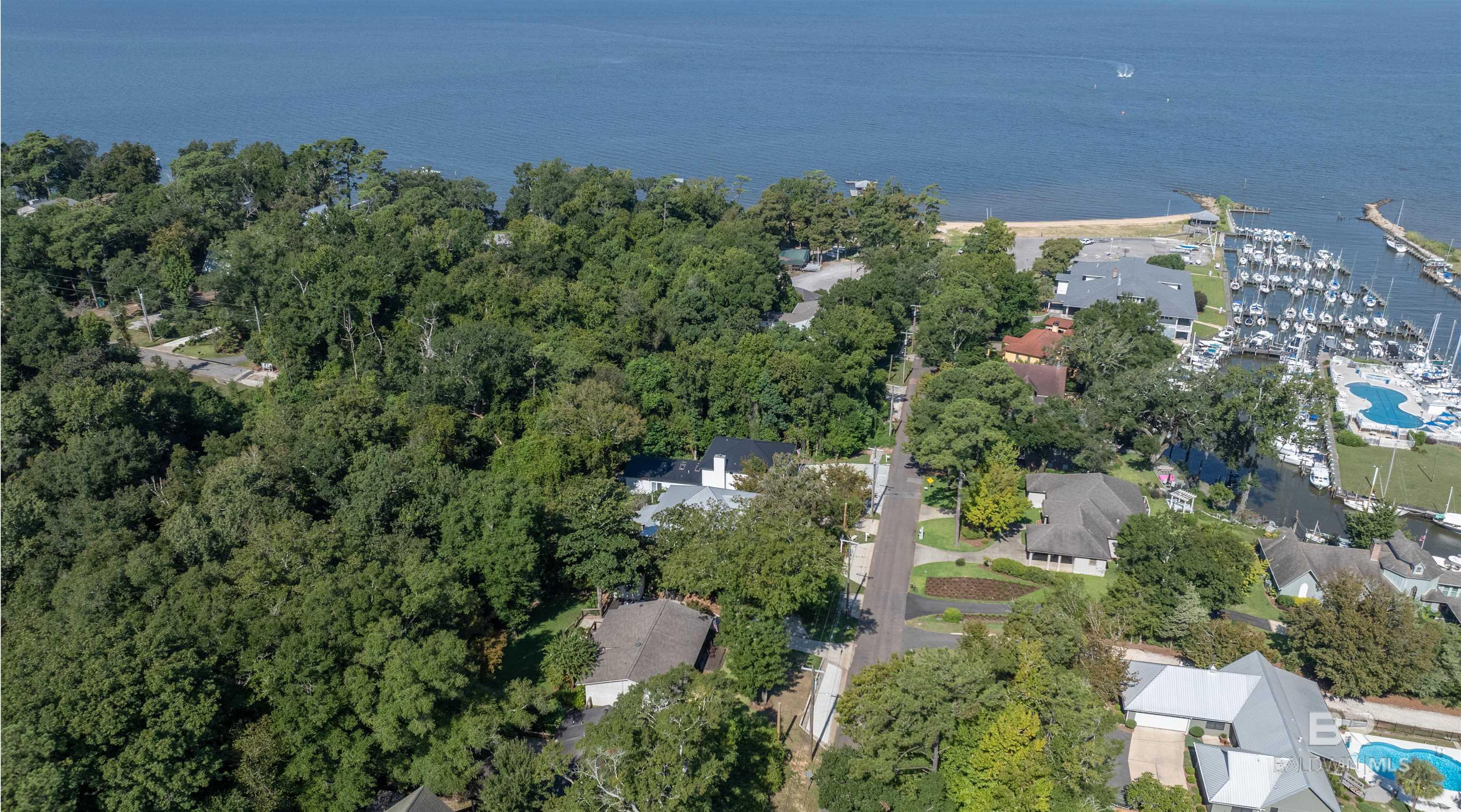 Homes for sale in Fairhope, AL | 206 Volanta Avenue, Fairhope, AL 36532 | MLS# 385021