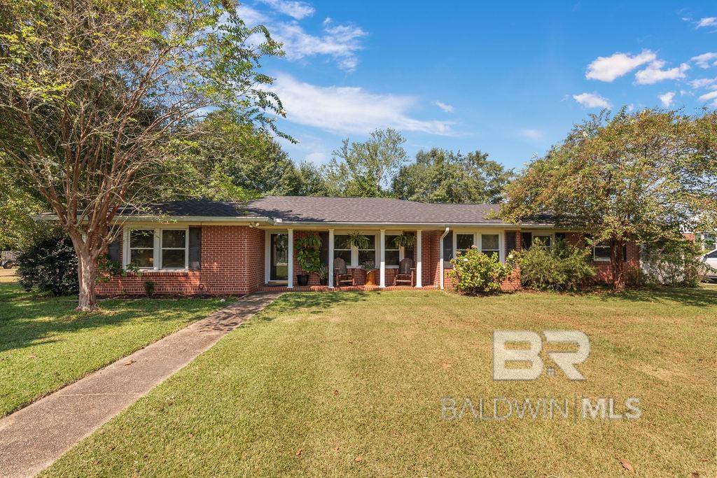 Homes for sale in Atmore, AL | 702 S Presley Street, Atmore, AL 36502 | MLS# 385056