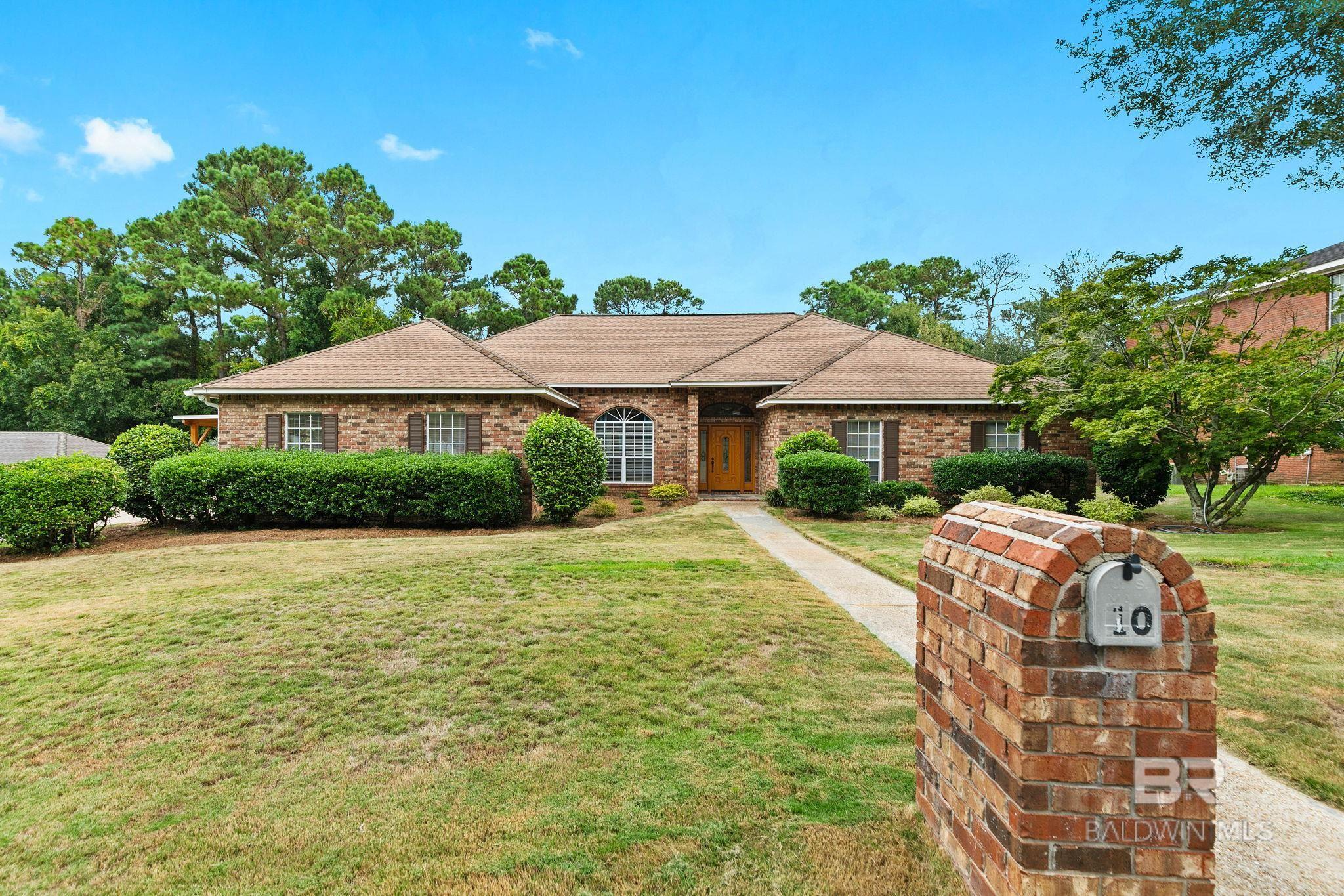 10 Cora Slocomb Drive