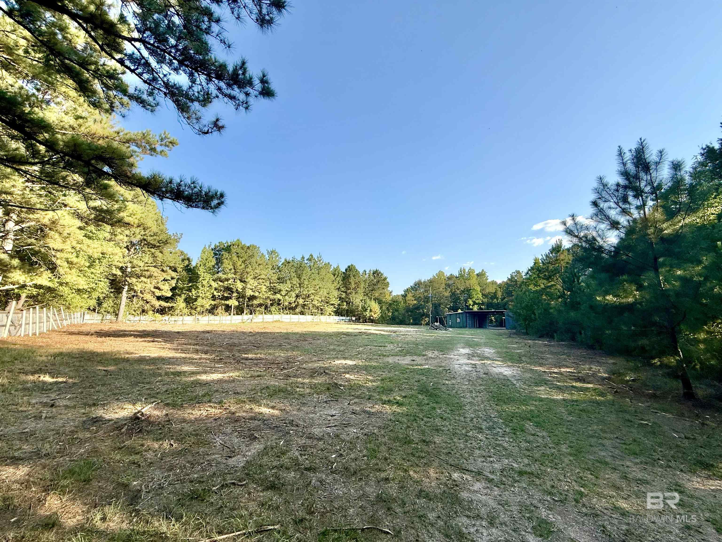 Listing Photo 385333