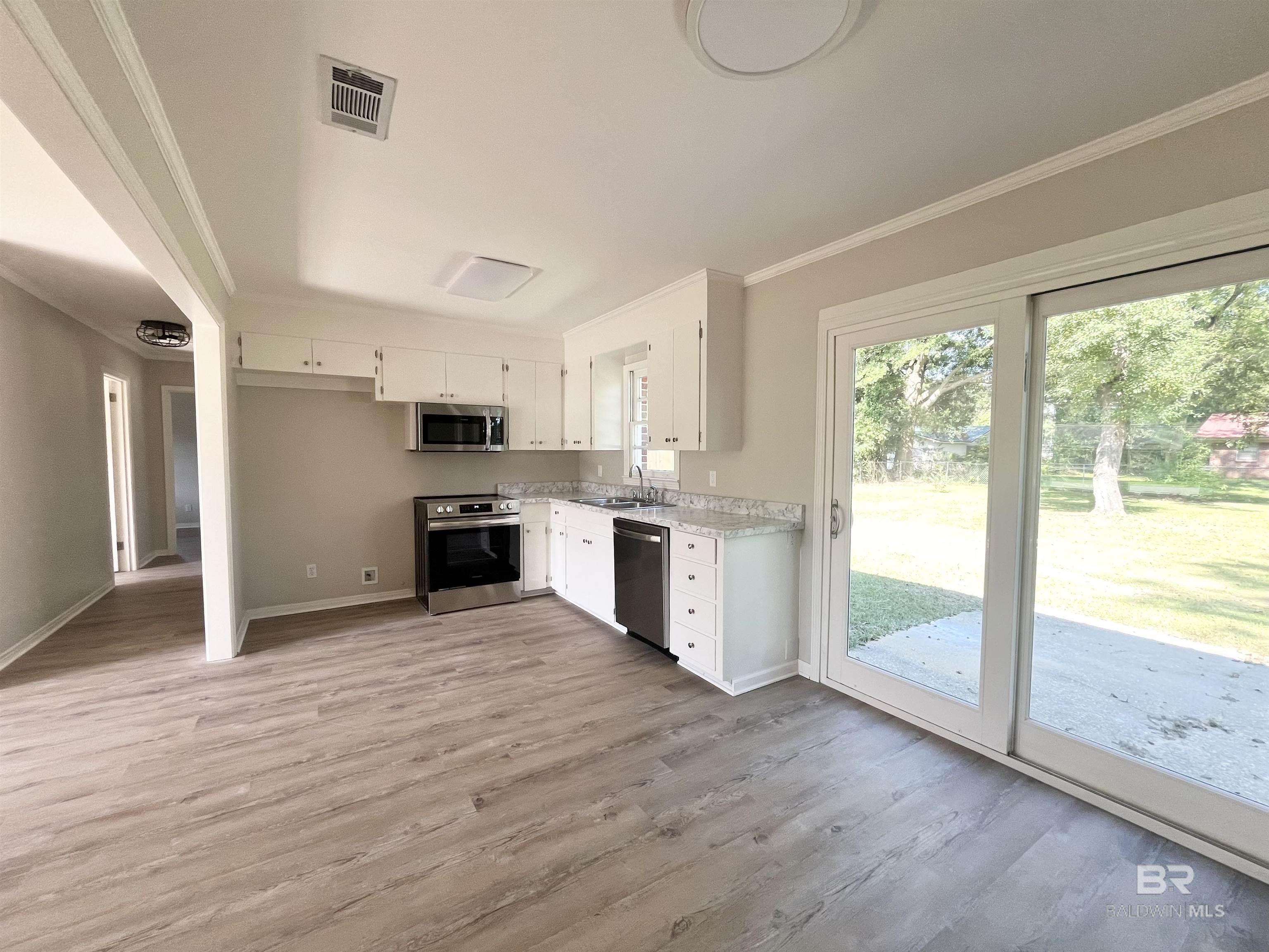 Homes for sale in Atmore, AL | 209 Greer Avenue, Atmore, AL 36502 | MLS# 385344