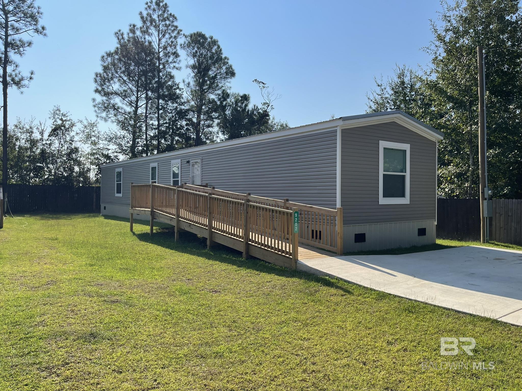 Homes for sale in Elberta, AL | 9212 Bay Pines Road, Elberta, AL 36530 | MLS# 385547