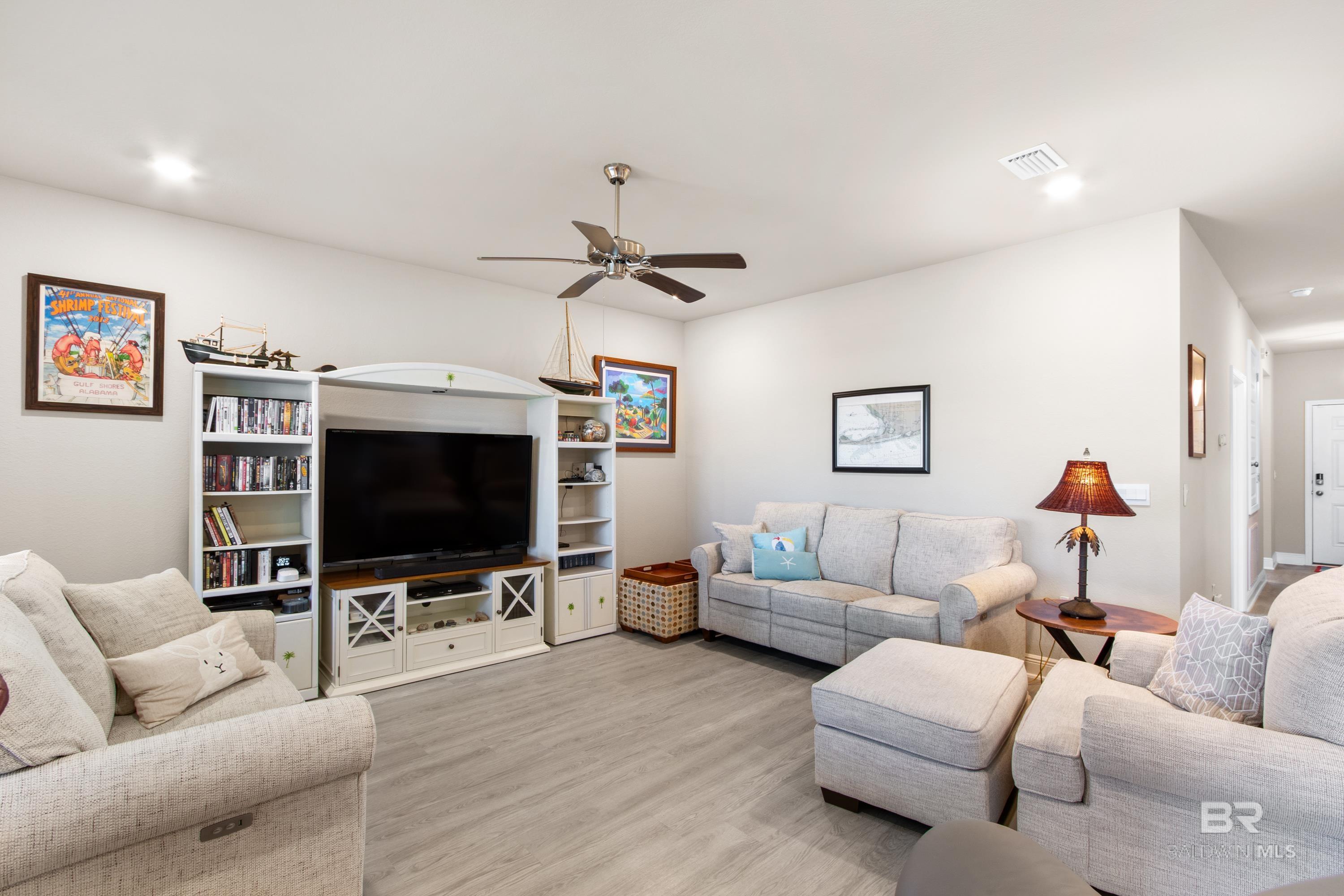 Homes for sale in Gulf Shores, AL | 4166 Cartgate Dr, Gulf Shores, AL 36542 | MLS# 385555