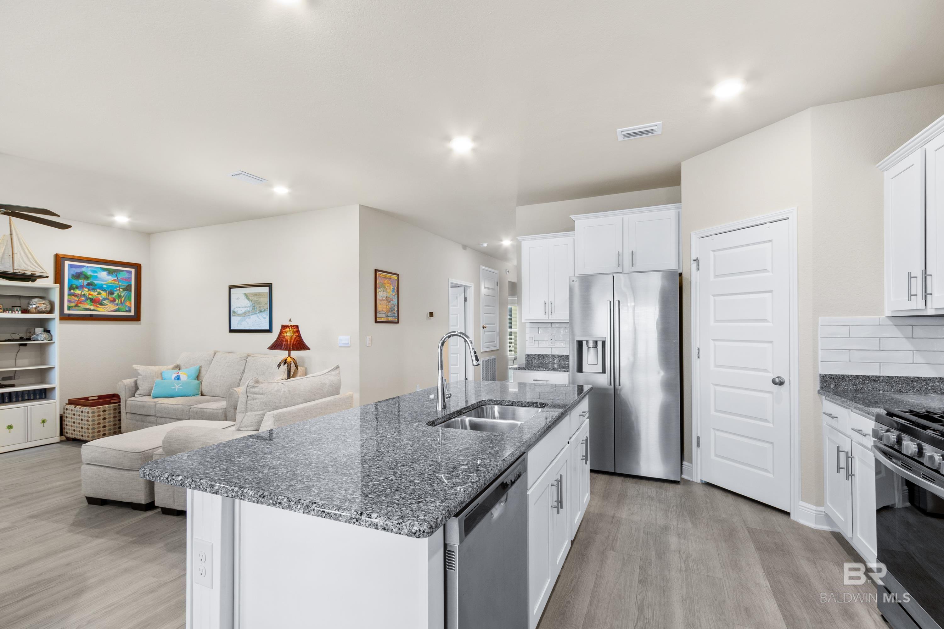 Homes for sale in Gulf Shores, AL | 4166 Cartgate Dr, Gulf Shores, AL 36542 | MLS# 385555