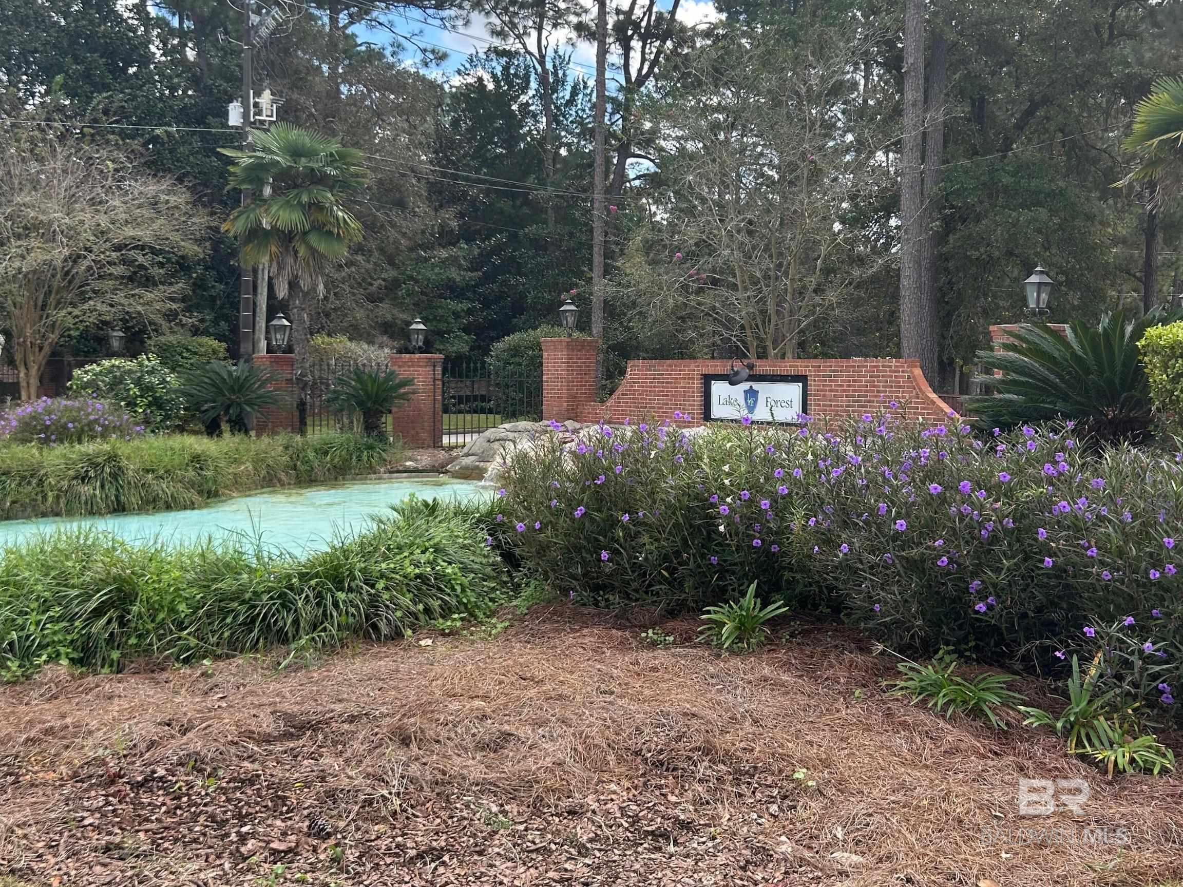 Homes for sale in Daphne, AL | 140 Buena Vista Dr, Daphne, AL 36526 | MLS# 386420