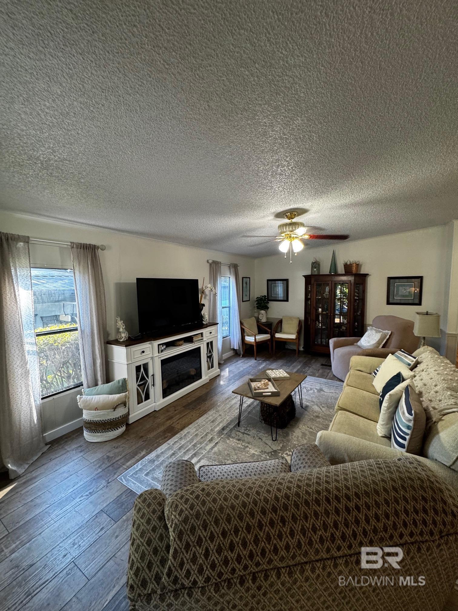 Homes for sale in Lillian, AL | 1522 Valencia Dr, Lillian, AL 36549 | MLS# 386457