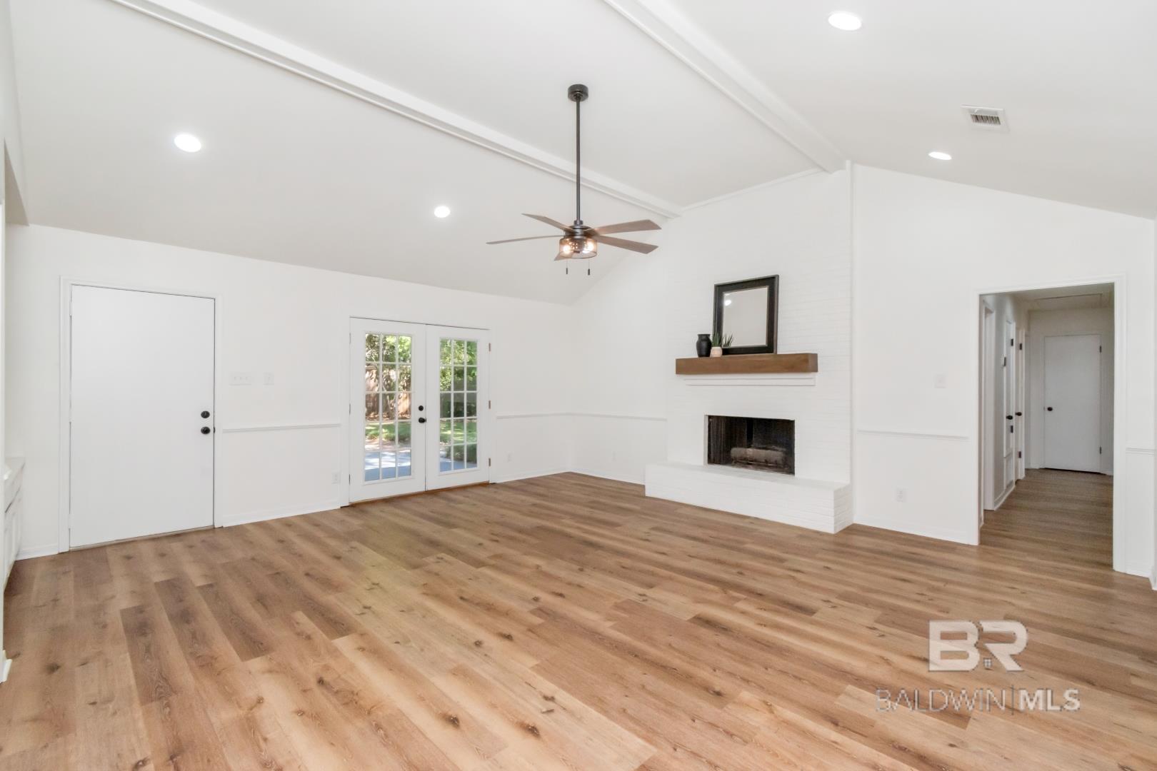 Homes for sale in Mobile, AL | 5912 Cansler Dr, Mobile, AL 36609 | MLS# 386571