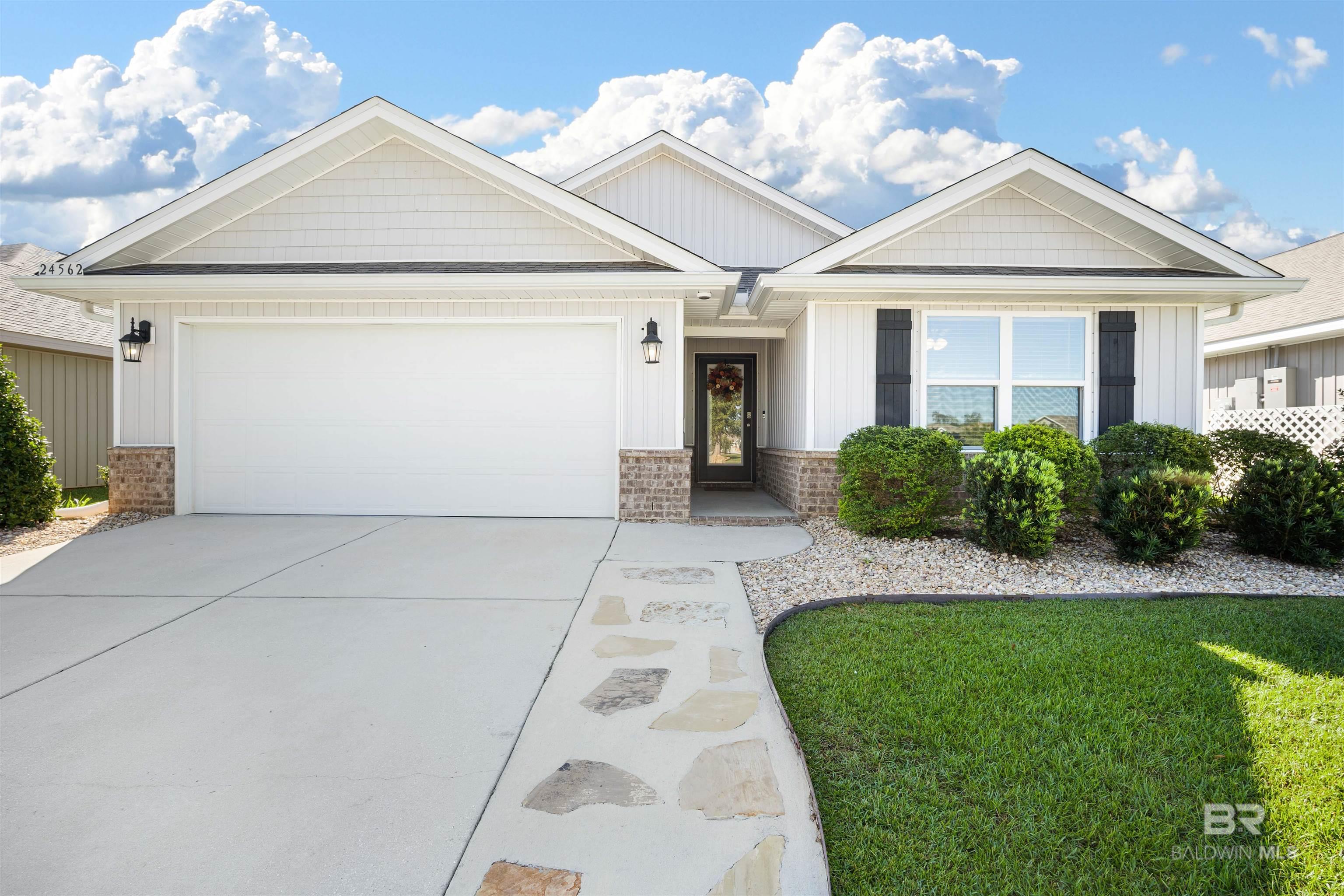 Homes for sale in Daphne, AL | 24562 Tepin Lane, Daphne, AL 36526 | MLS# 386584