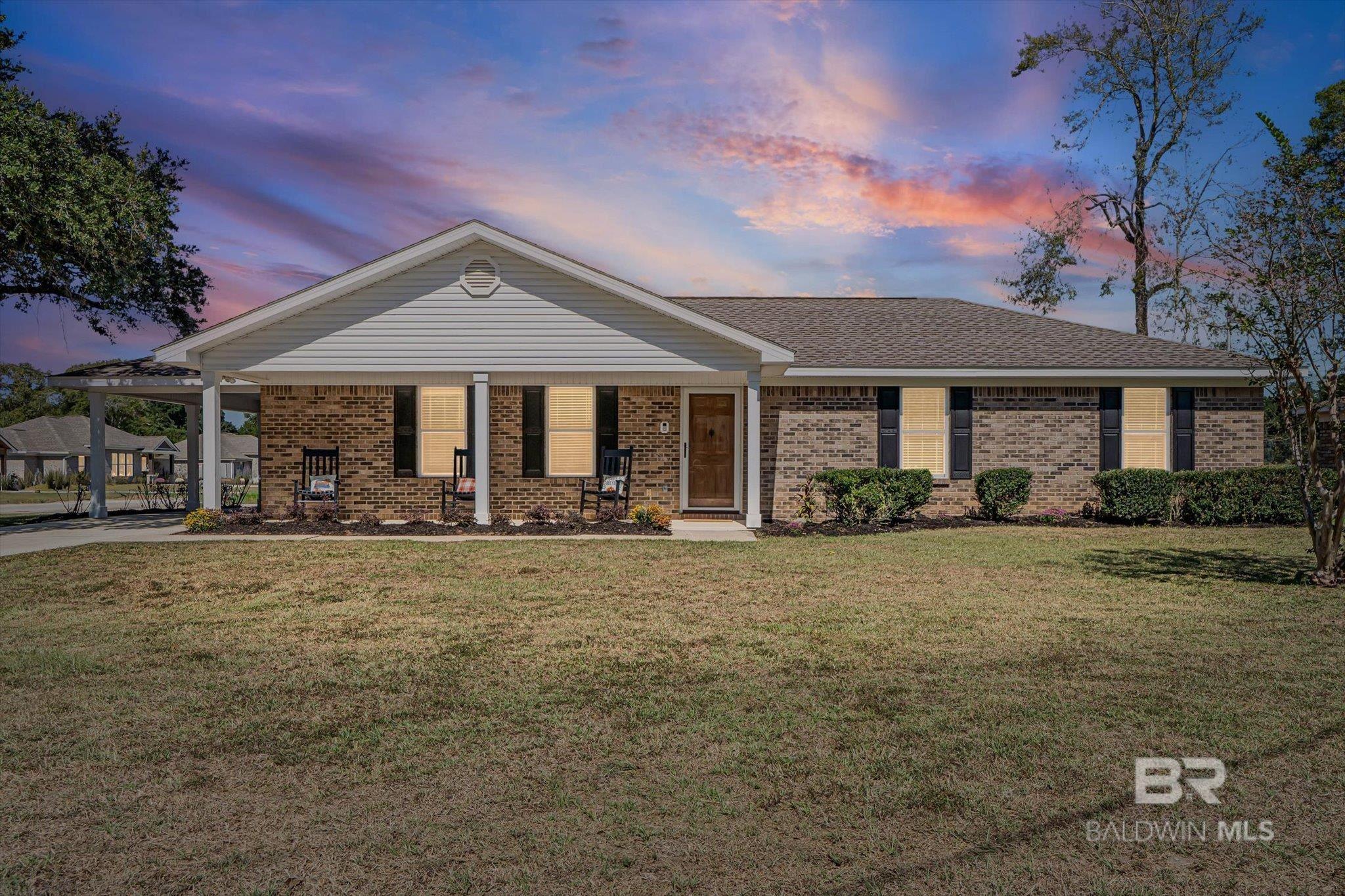 Homes for sale in Saraland, AL | 108 Craig Dr, Saraland, AL 36571 | MLS# 386765