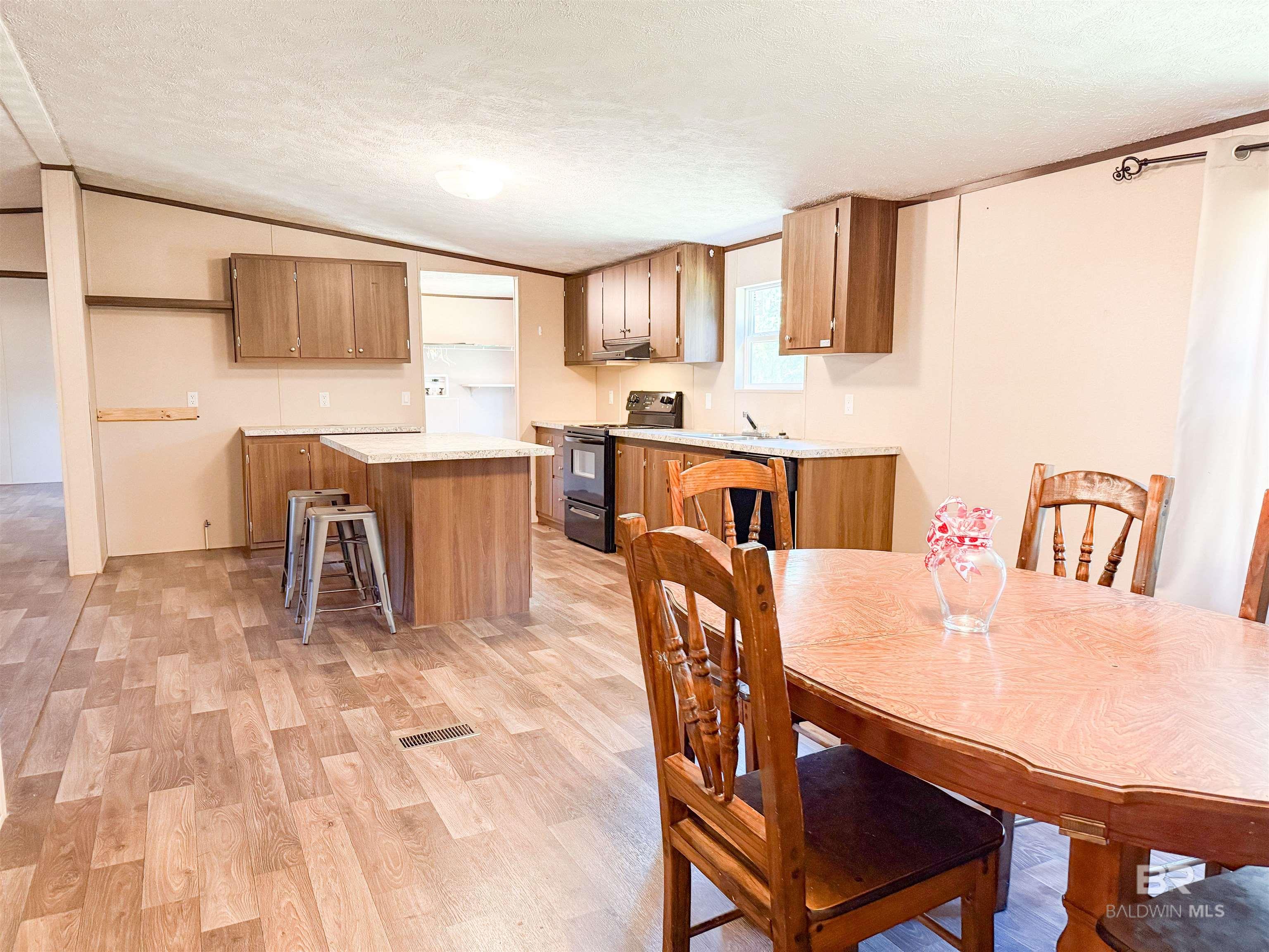 Homes for sale in Brewton, AL | 279 Travis Road, Brewton, AL 36426 | MLS# 386771