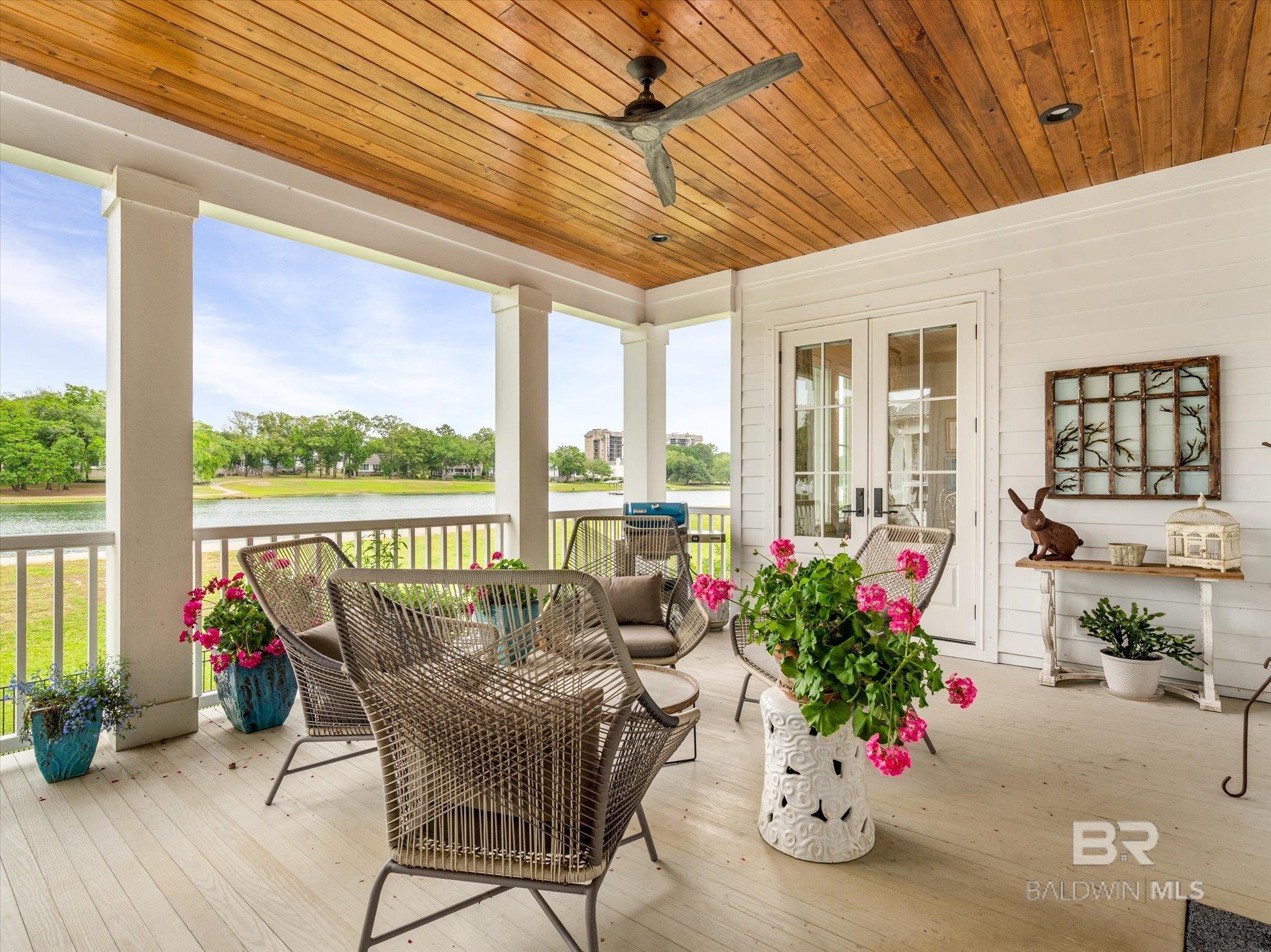 Homes for sale in Fairhope, AL | 450 Colony Dr, Fairhope, AL 36532 | MLS# 386802