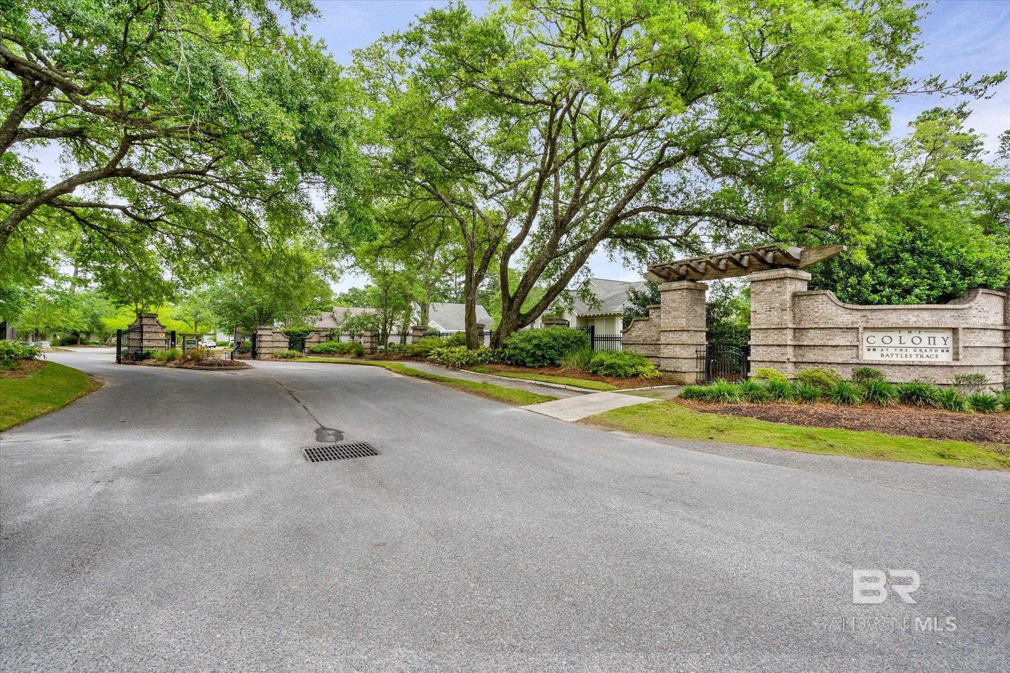 Homes for sale in Fairhope, AL | 450 Colony Dr, Fairhope, AL 36532 | MLS# 386802