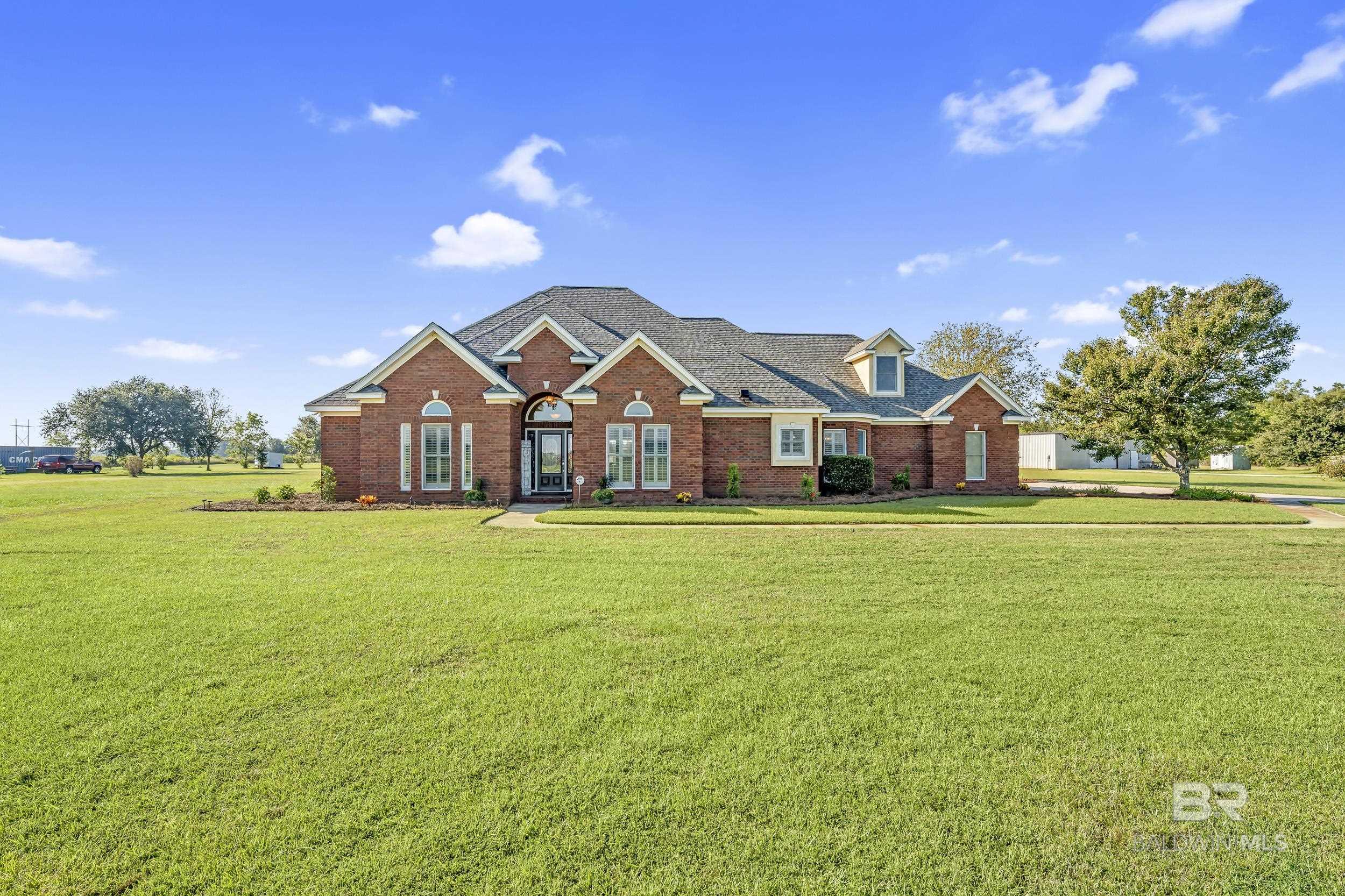 Homes for sale in Robertsdale, AL | 19310 County Road 48, Robertsdale, AL 36567 | MLS# 386985