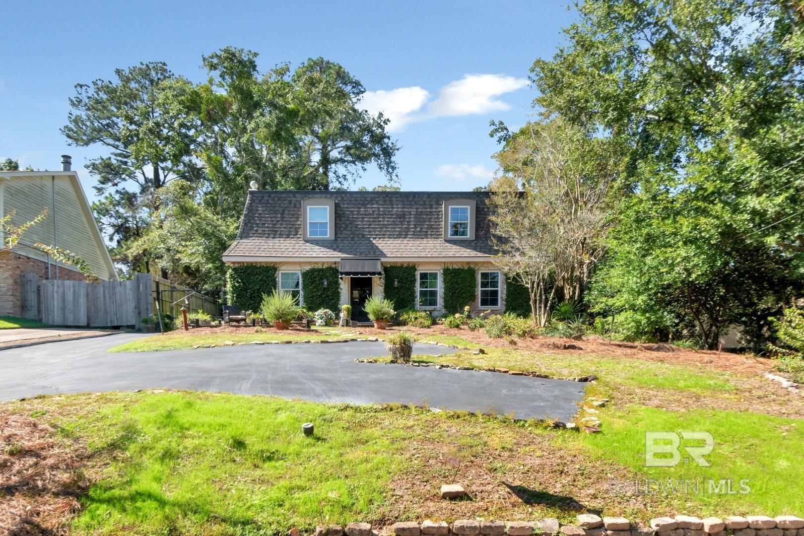 407 Stillwood Lane