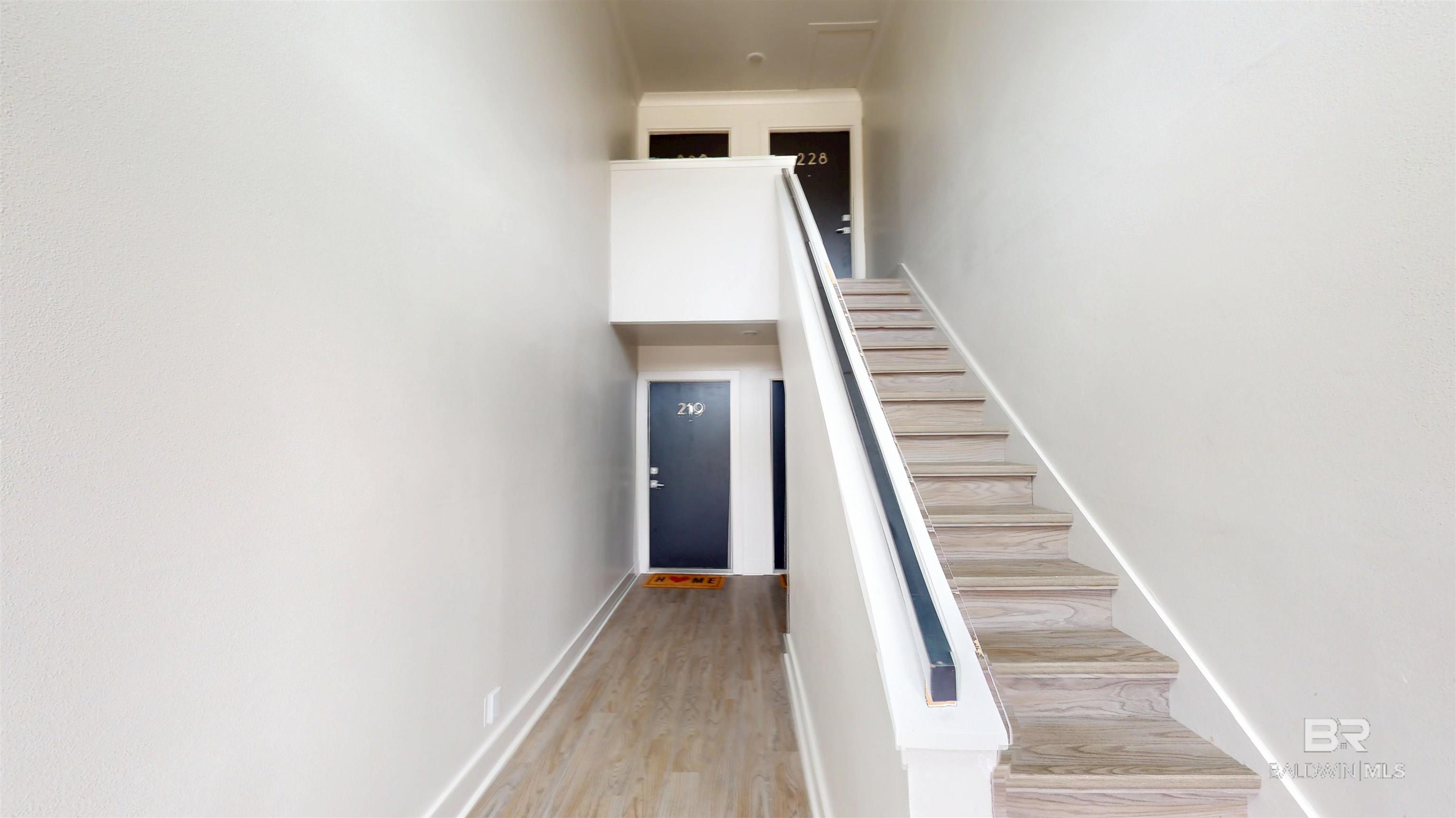 Homes for sale in Mobile, AL | 3655 Old Shell Road #219, Mobile, AL 36608 | MLS# 387046