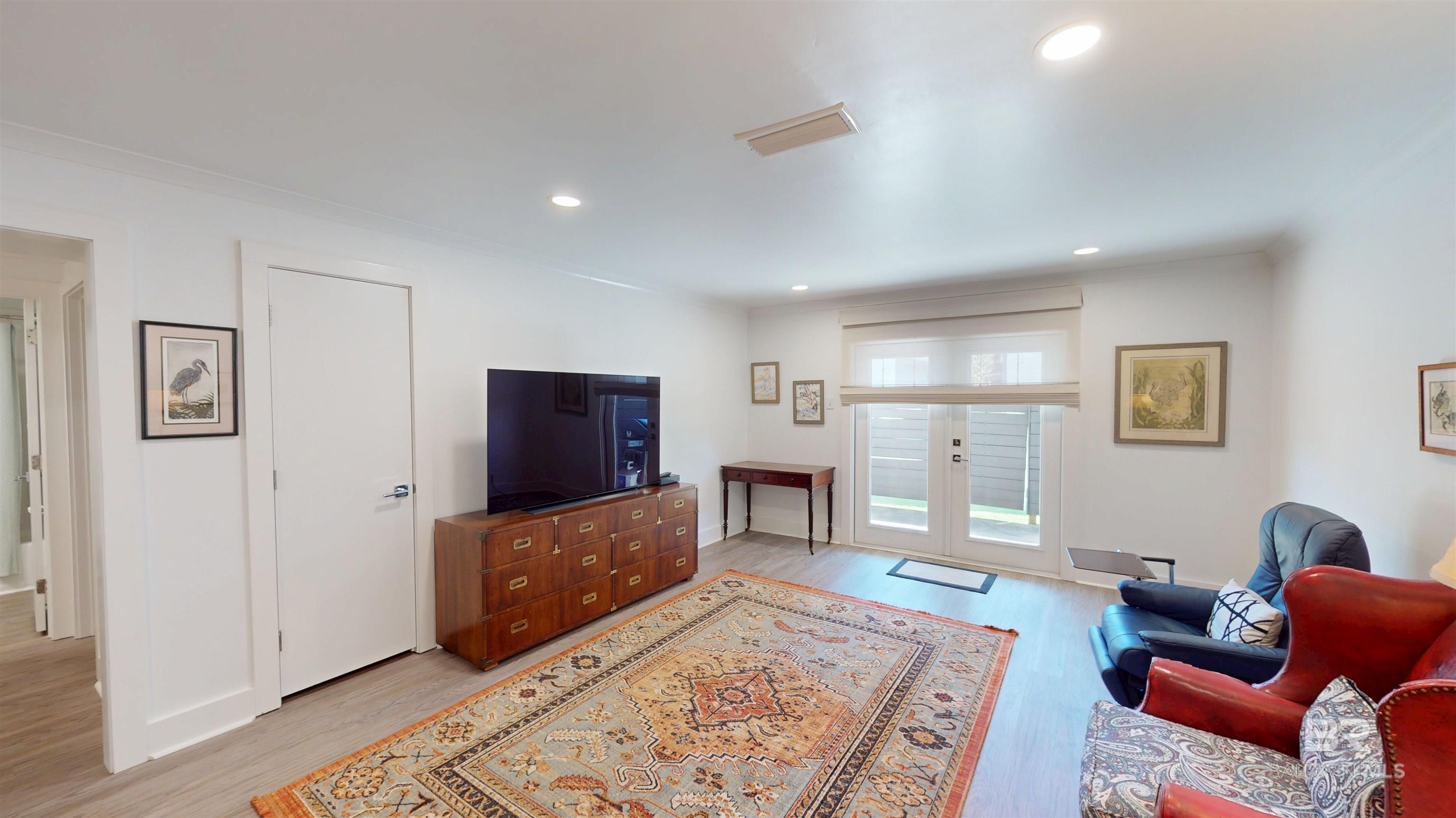 Homes for sale in Mobile, AL | 3655 Old Shell Road #219, Mobile, AL 36608 | MLS# 387046