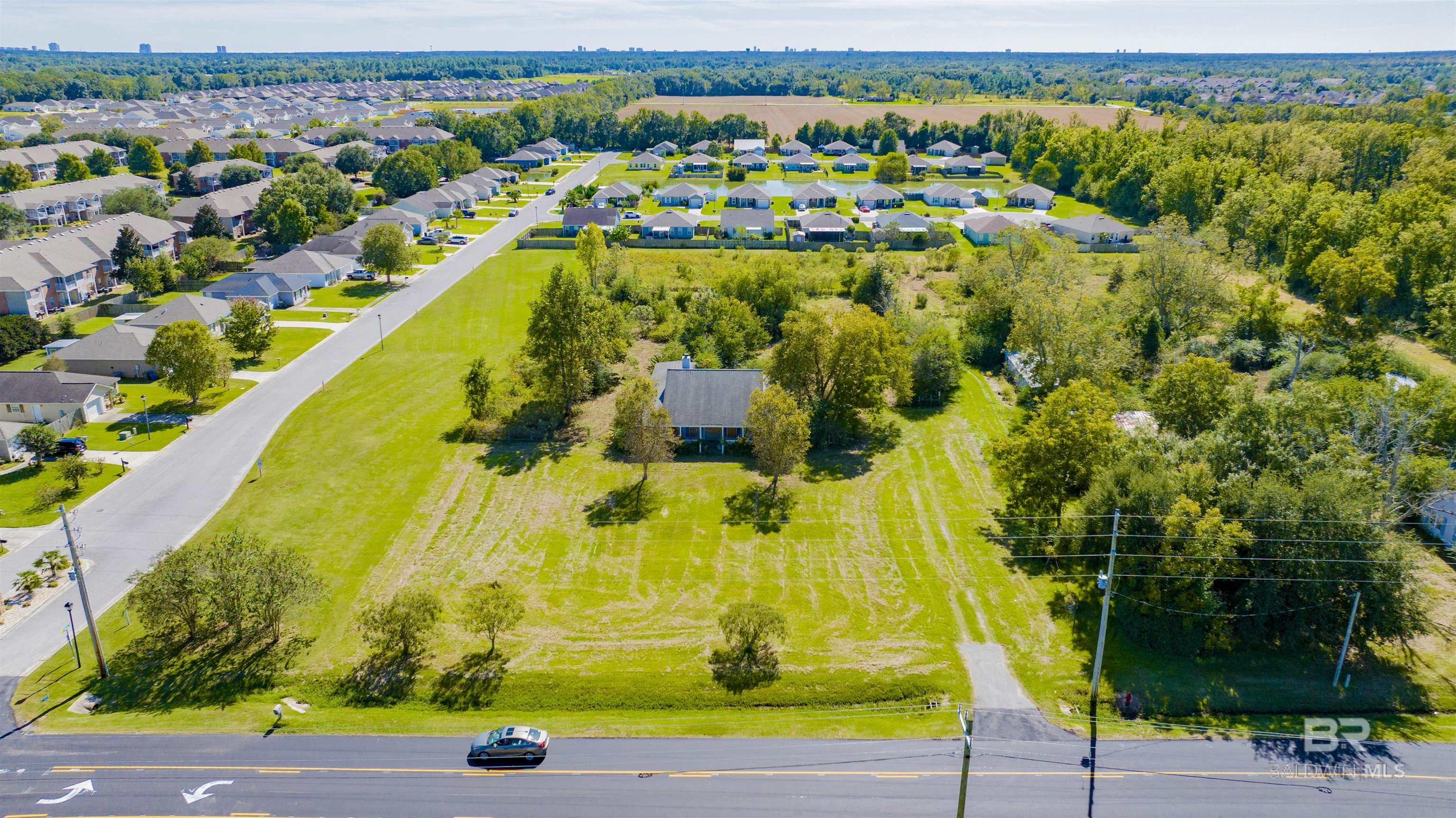 Homes for sale in Foley, AL | 19184 County Road 20, Foley, AL 36535 | MLS# 387061