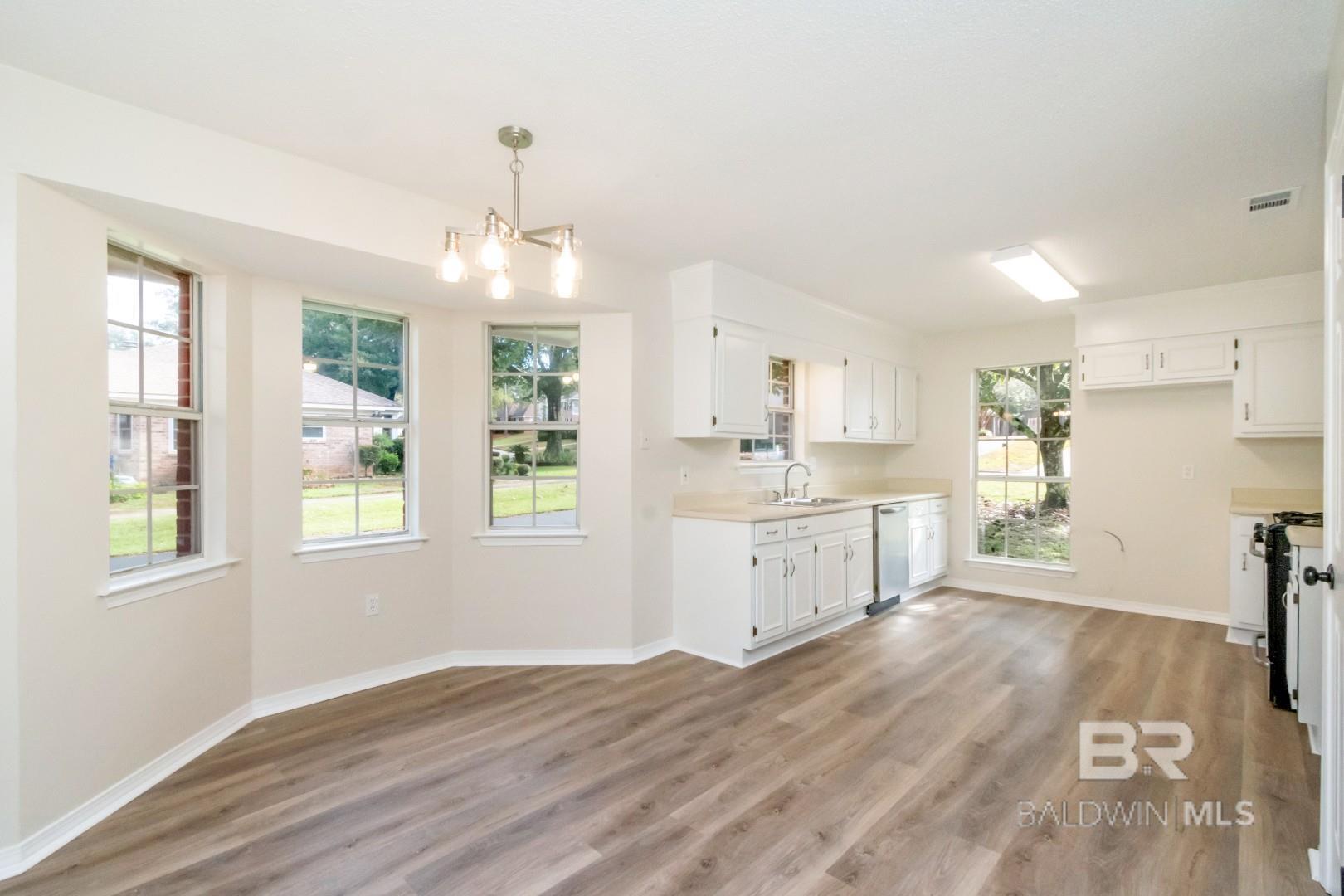 Homes for sale in Mobile, AL | 1352 W Carson Road, Mobile, AL 36695 | MLS# 387361