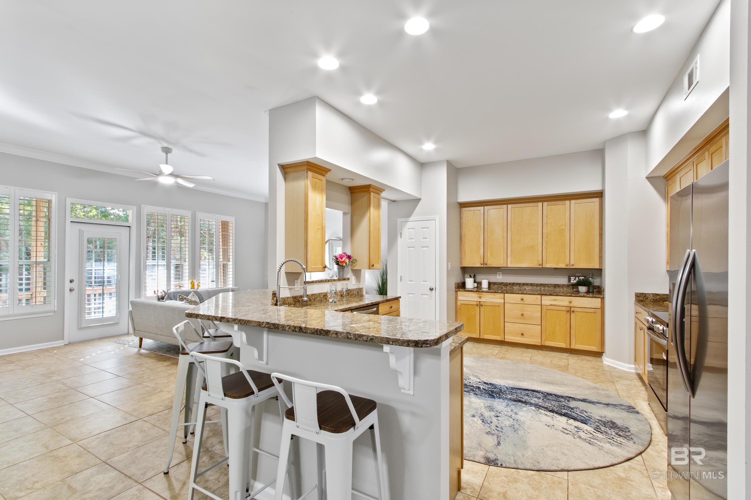 Homes for sale in Daphne, AL | 4 Yacht Club Dr #86, Daphne, AL 36526 | MLS# 387386