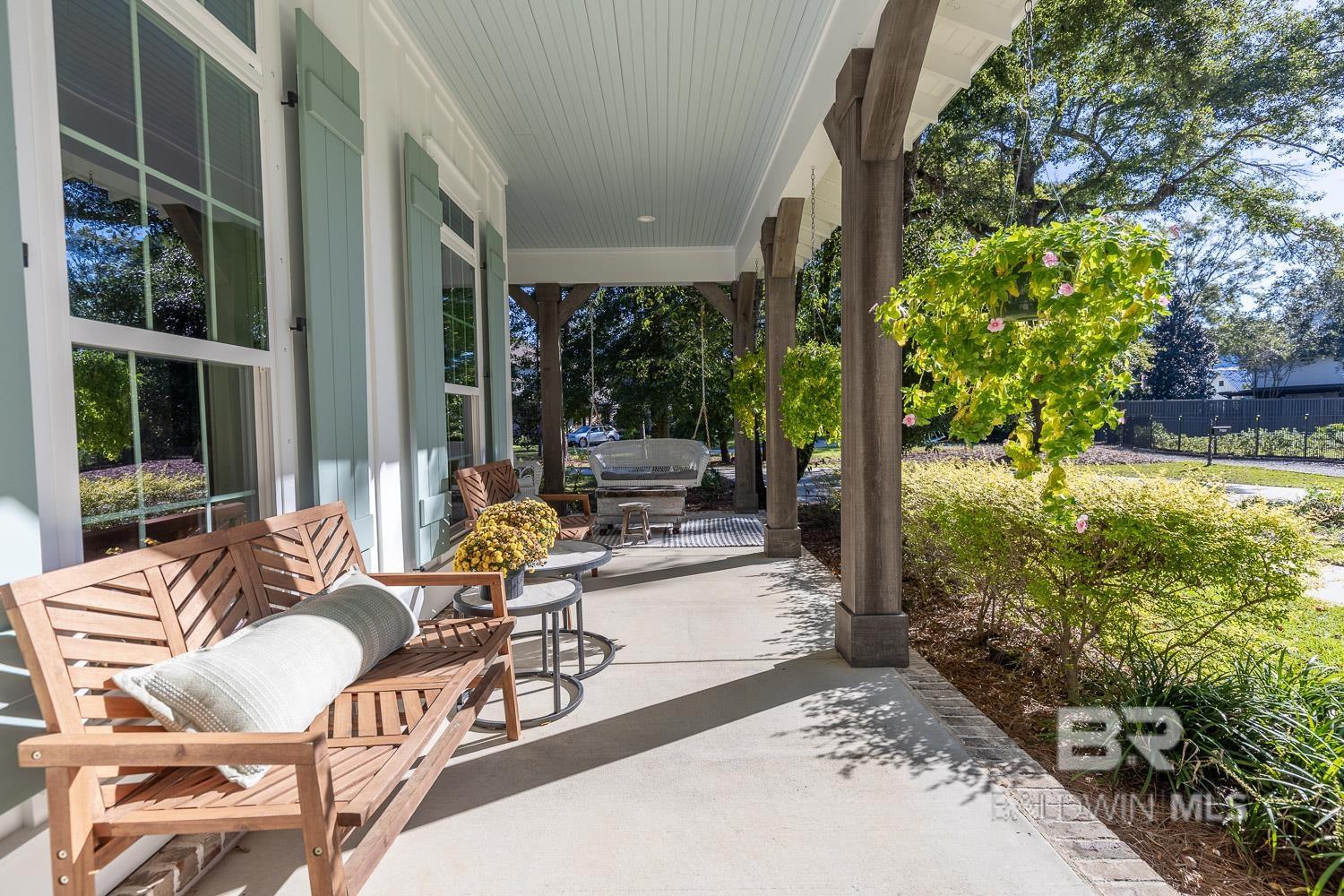 Homes for sale in Fairhope, AL | 7125 Gabel Street, Fairhope, AL 36532 | MLS# 387507