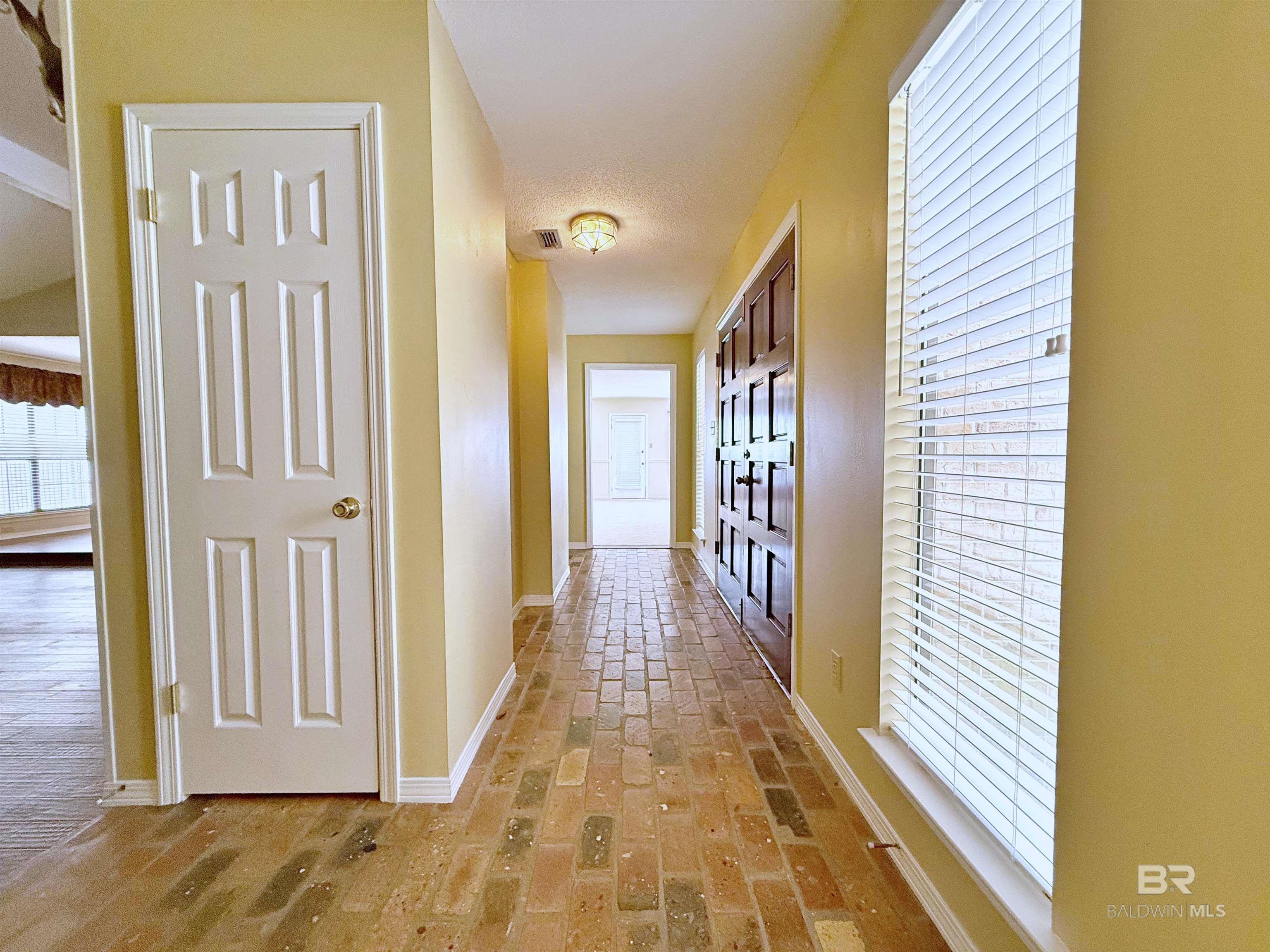 Homes for sale in Daphne, AL | 107 Charlotte Court, Daphne, AL 36526 | MLS# 387529