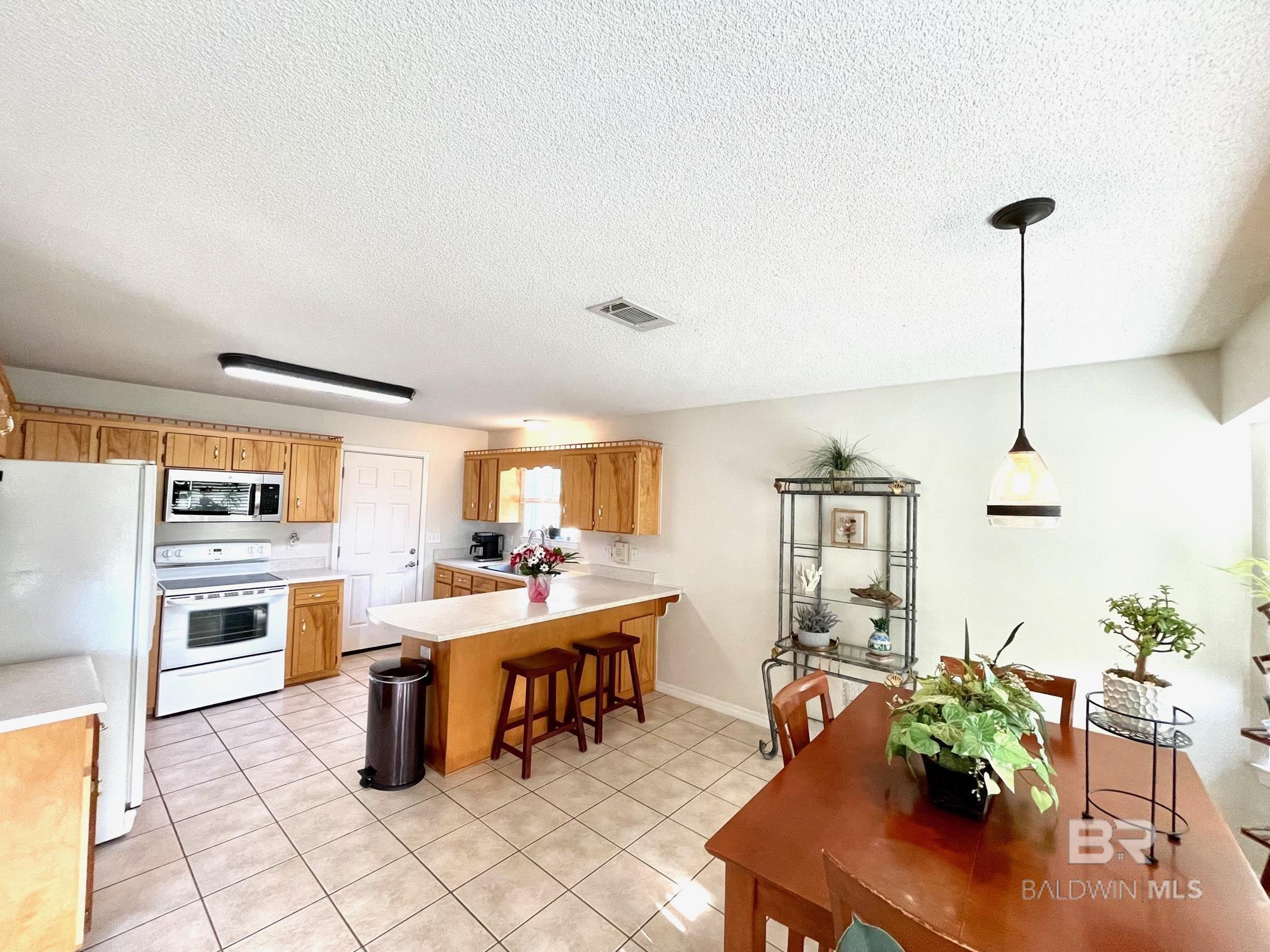 Homes for sale in Robertsdale, AL | 138 Eagles Loop, Robertsdale, AL 36567 | MLS# 387569